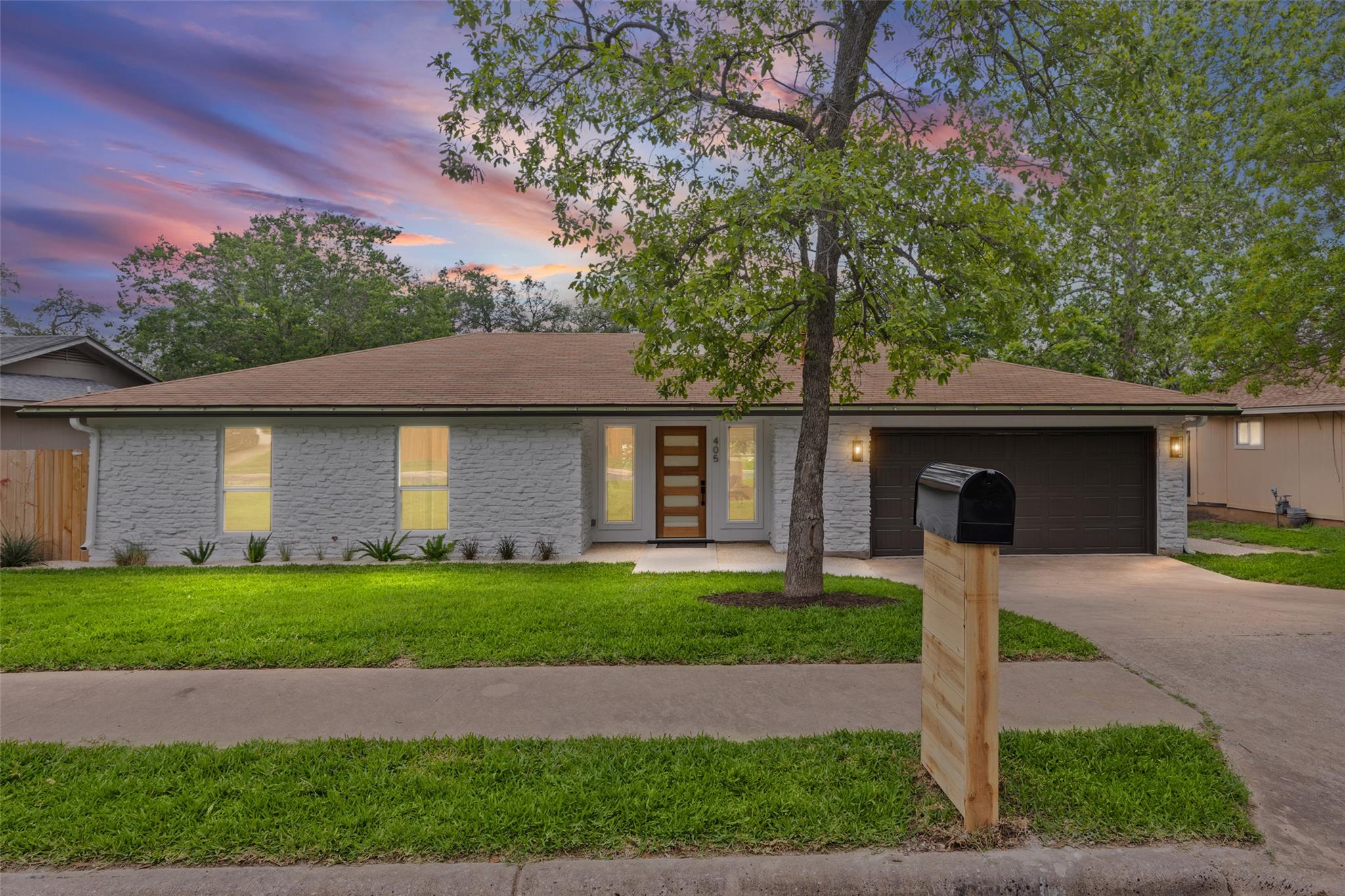 405 Tawny DR