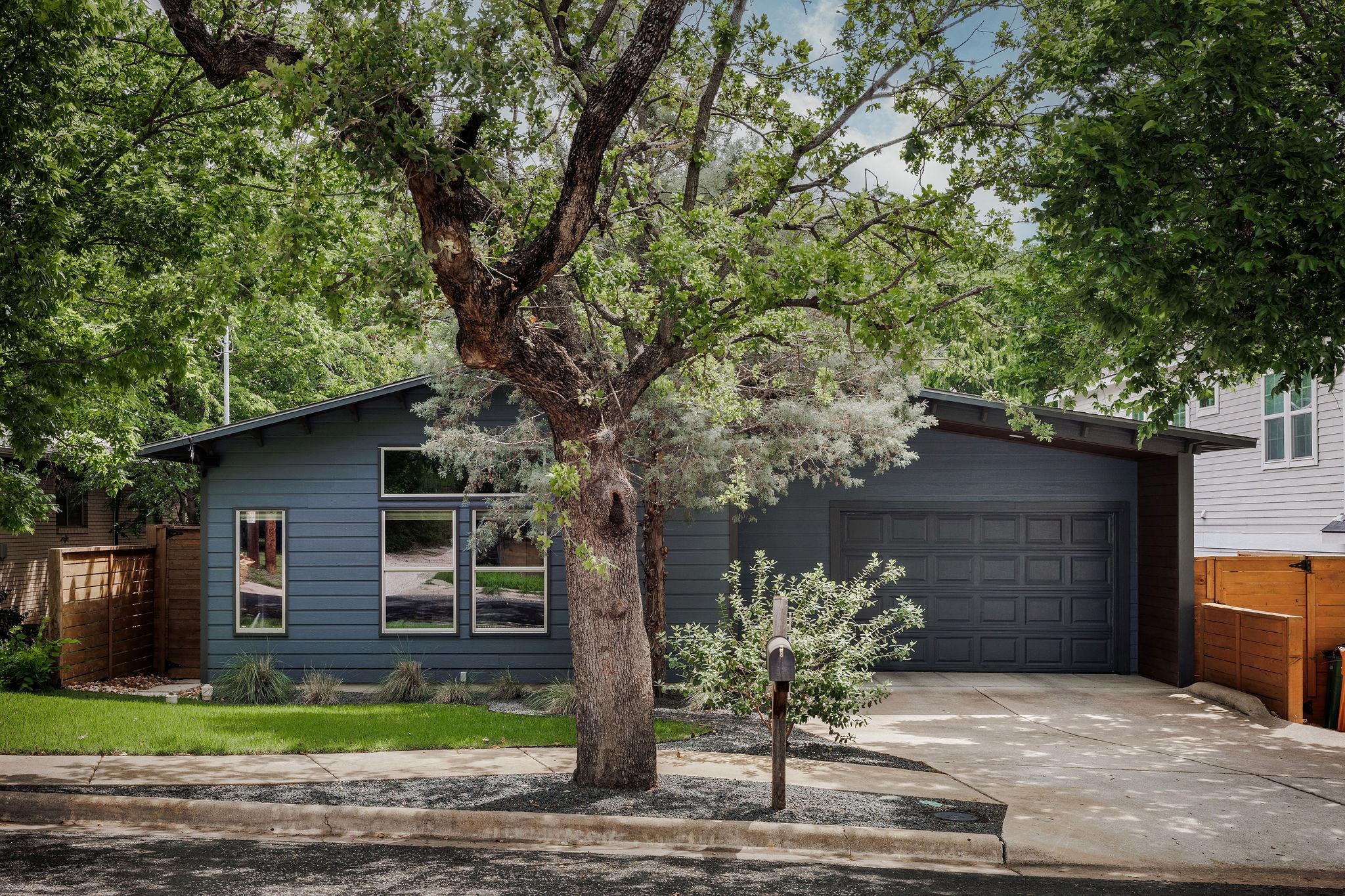 1605 Maple Ave