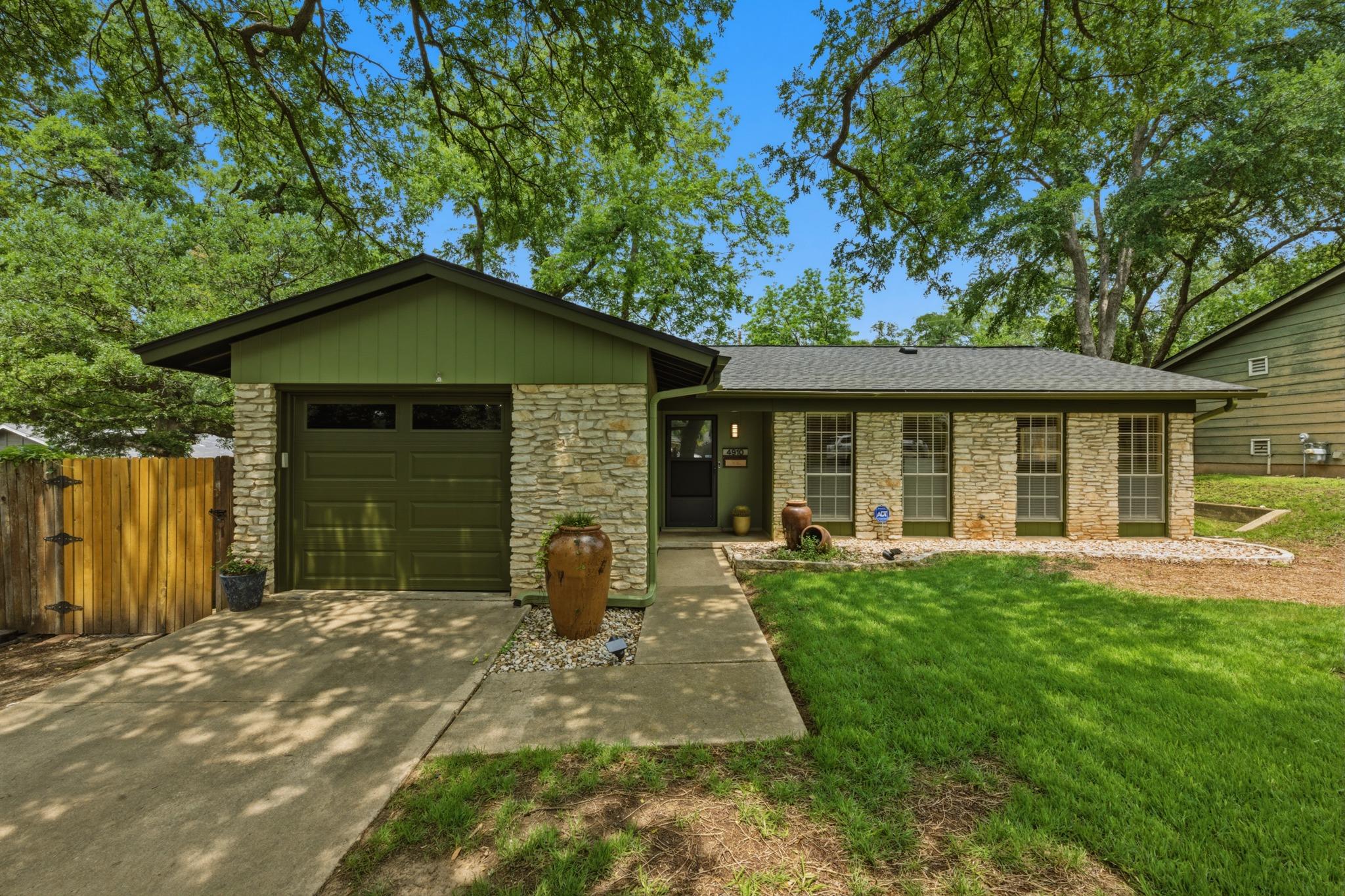 4910 Sylvandale DR