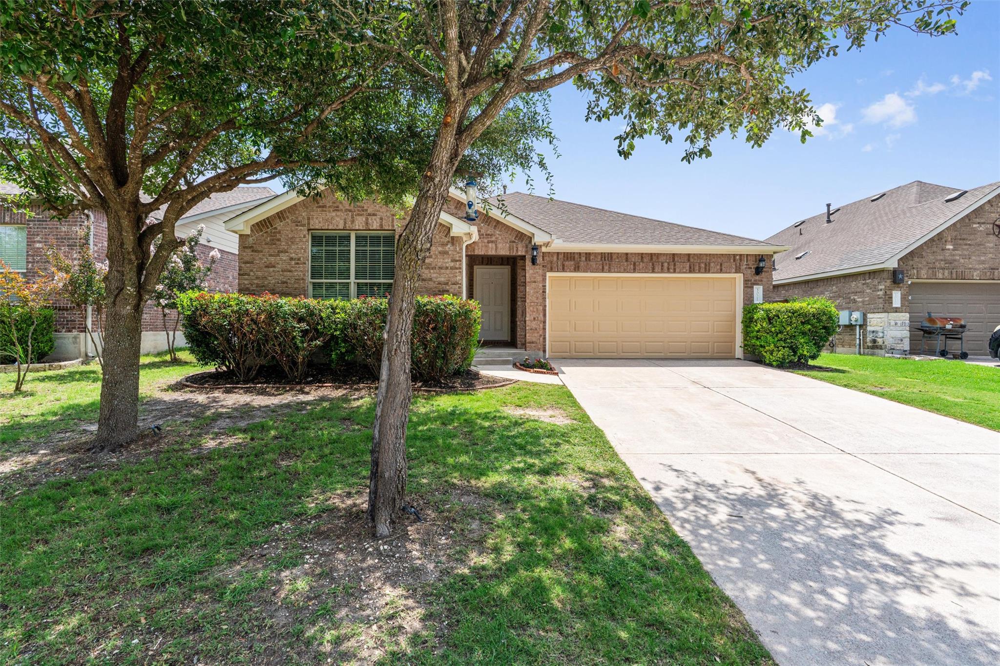 3021 Angelina CT