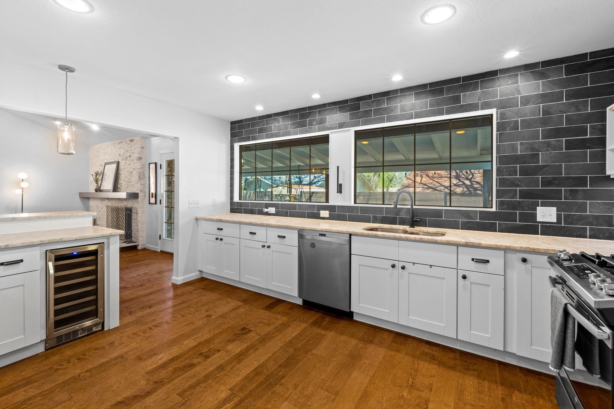 4902 Big Trail CIR