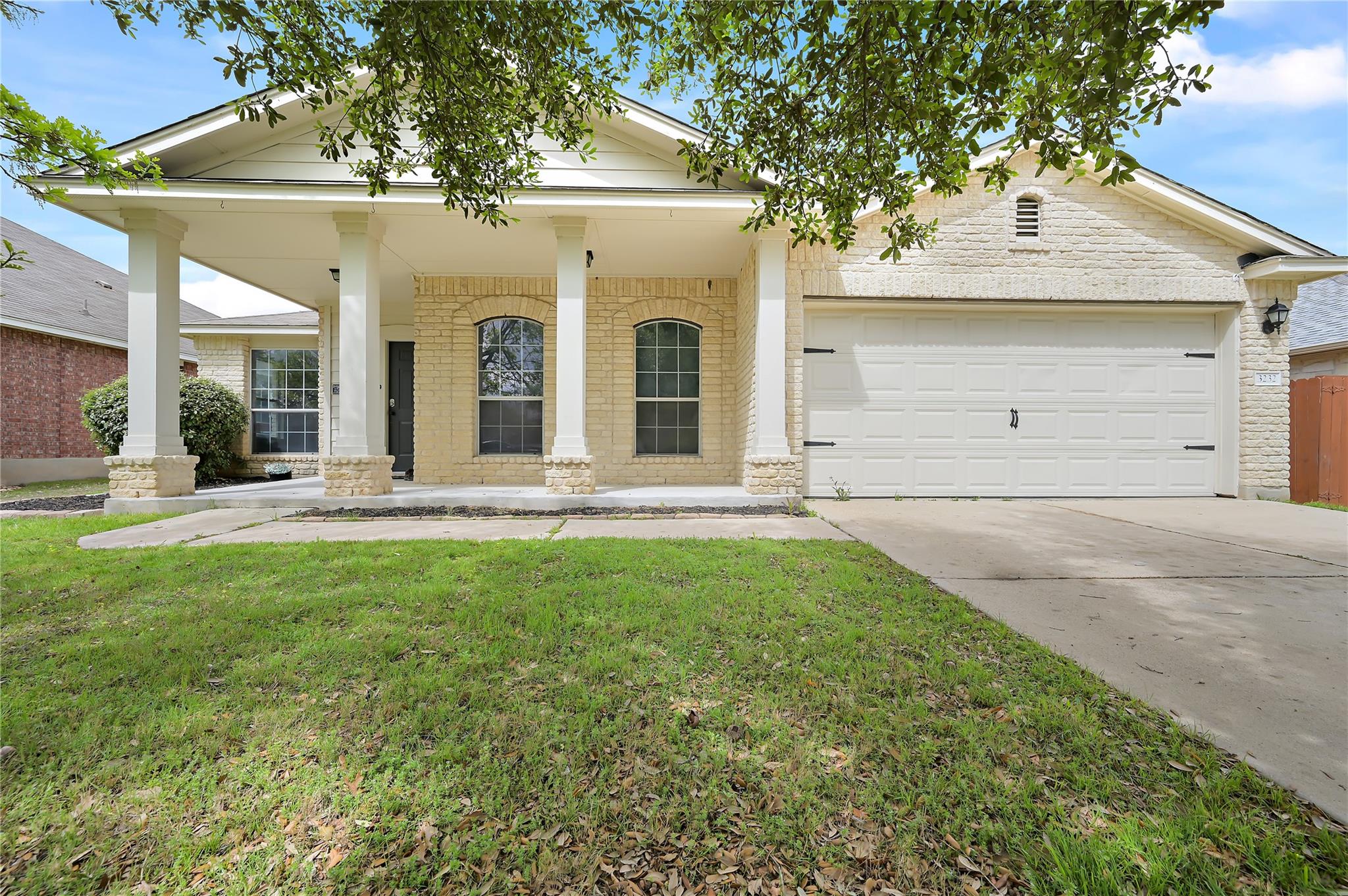 3232 Clinton PL