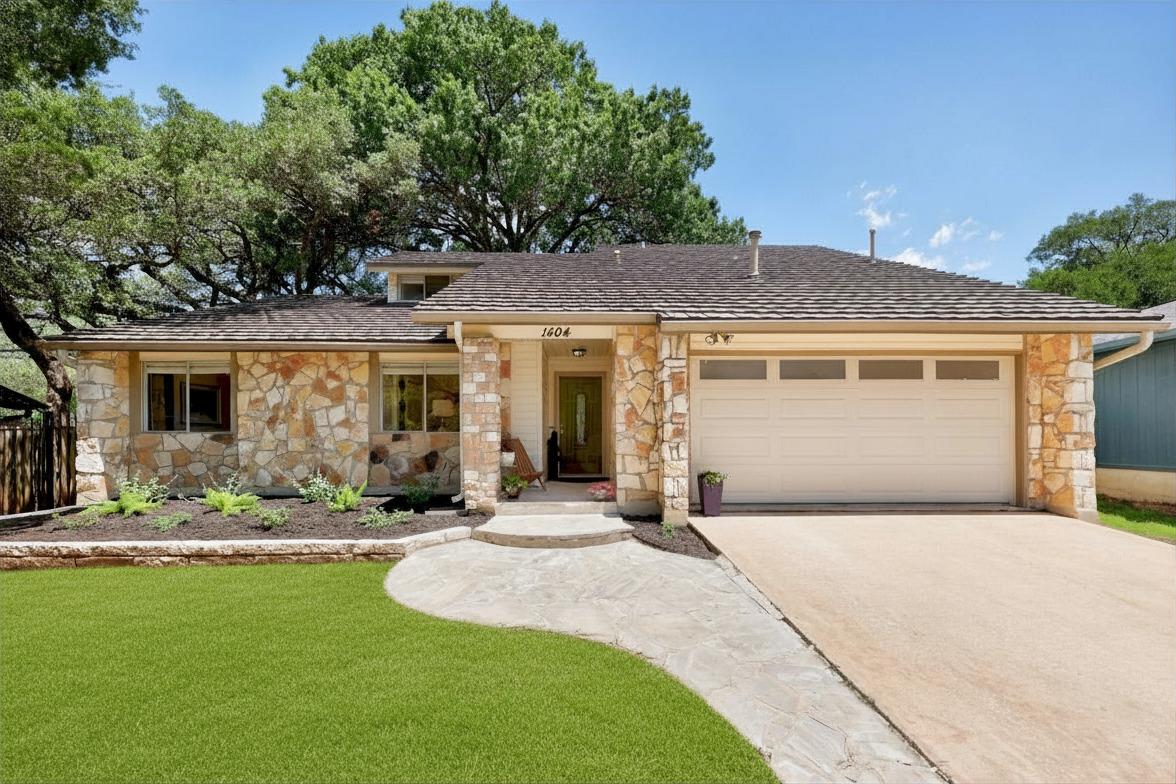 1404 O K Corral