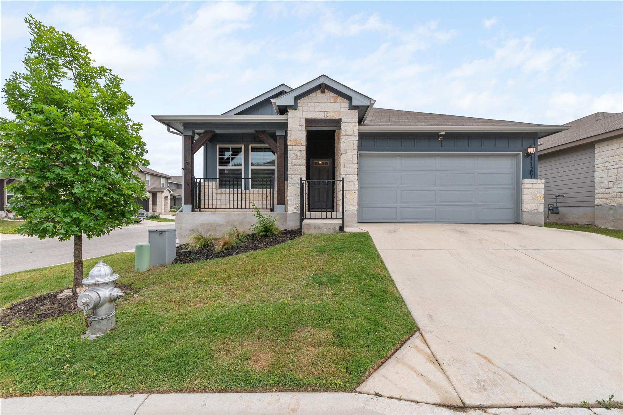 11201 Soules LN