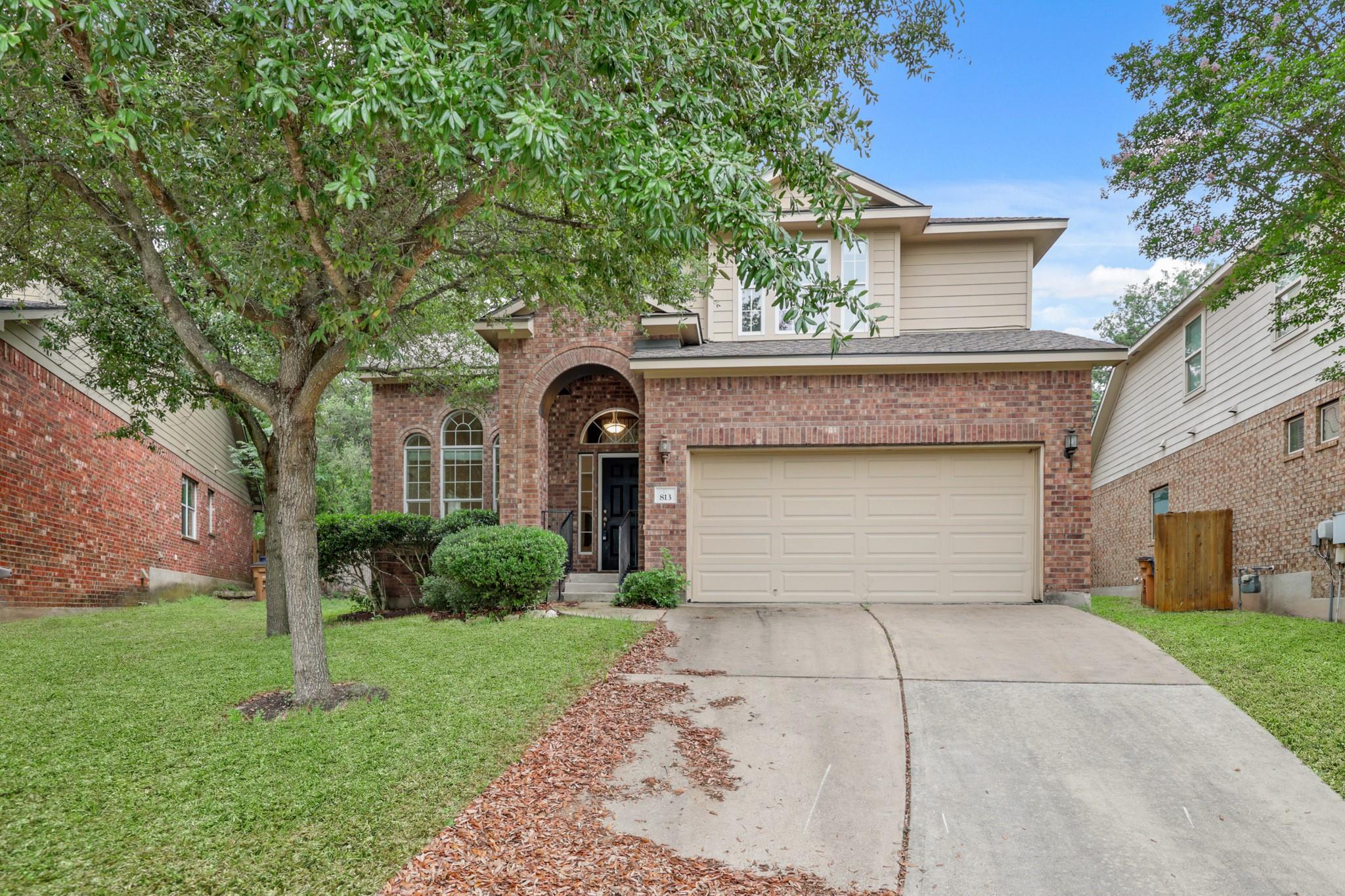 813 Kevin Taylor DR