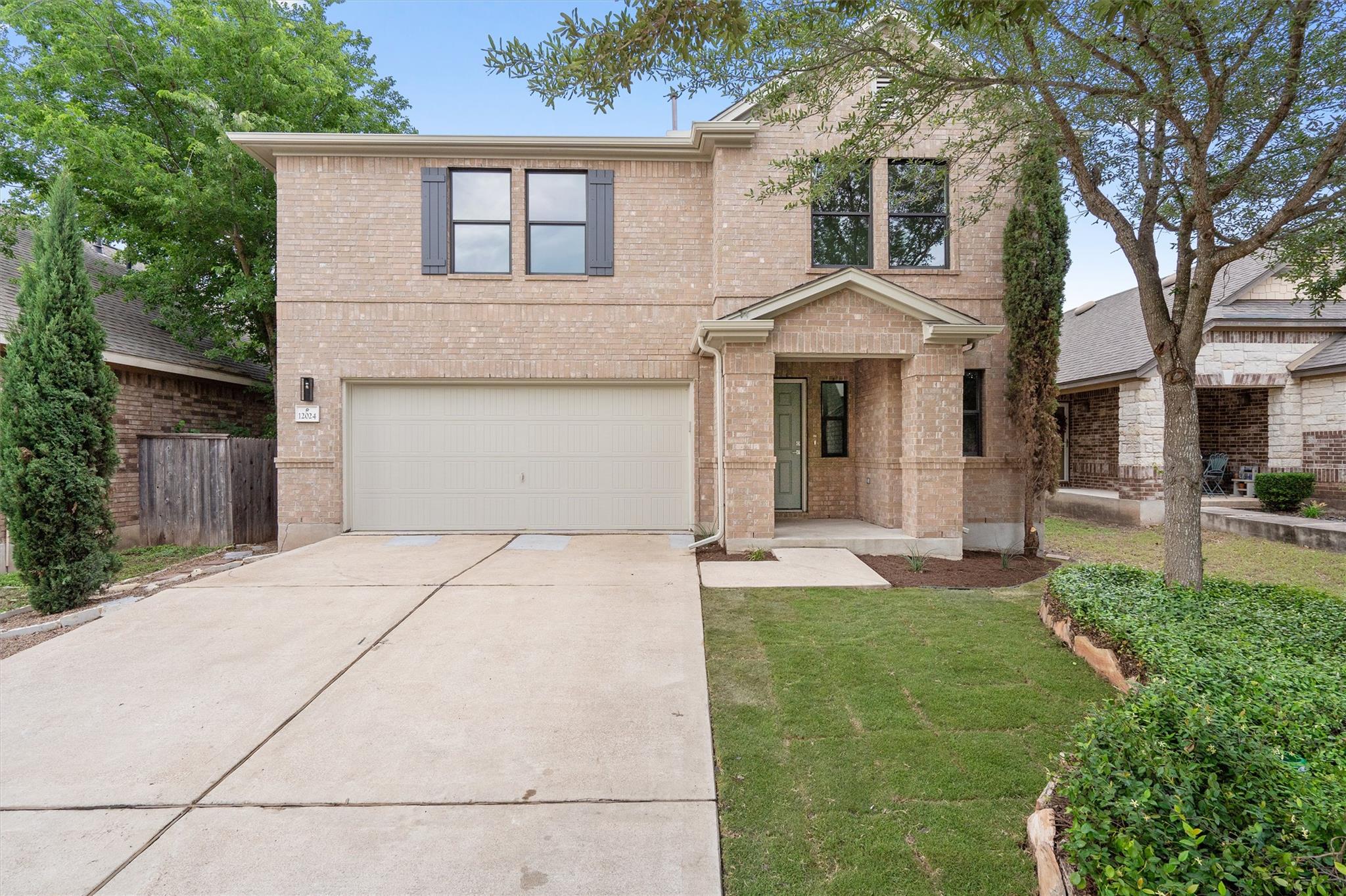 12024 Crownstone LN