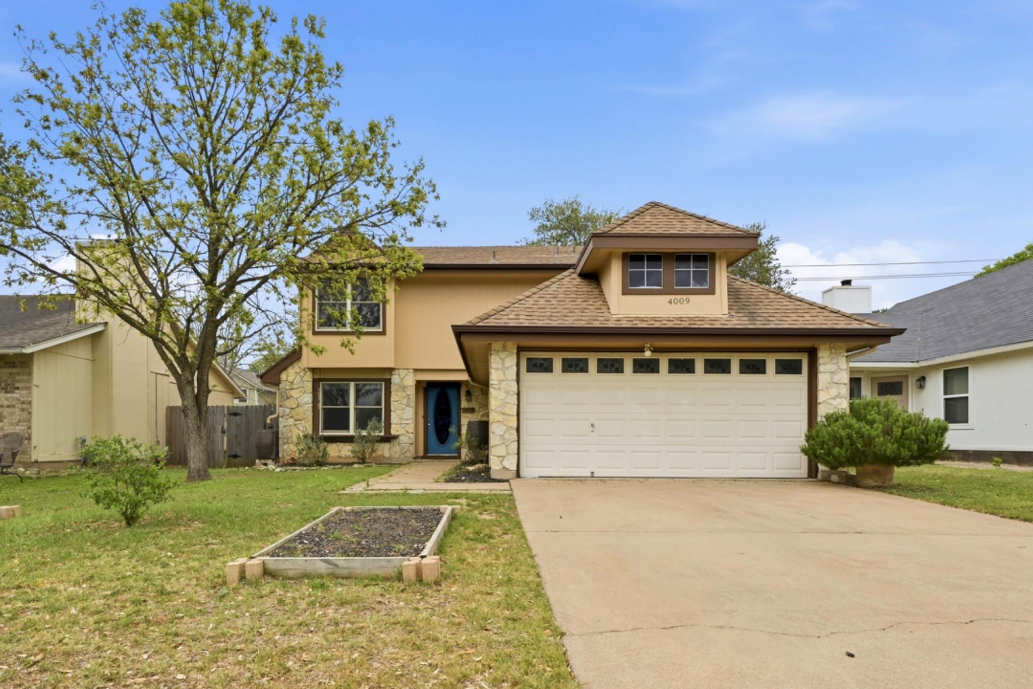 4009 Alexandria DR