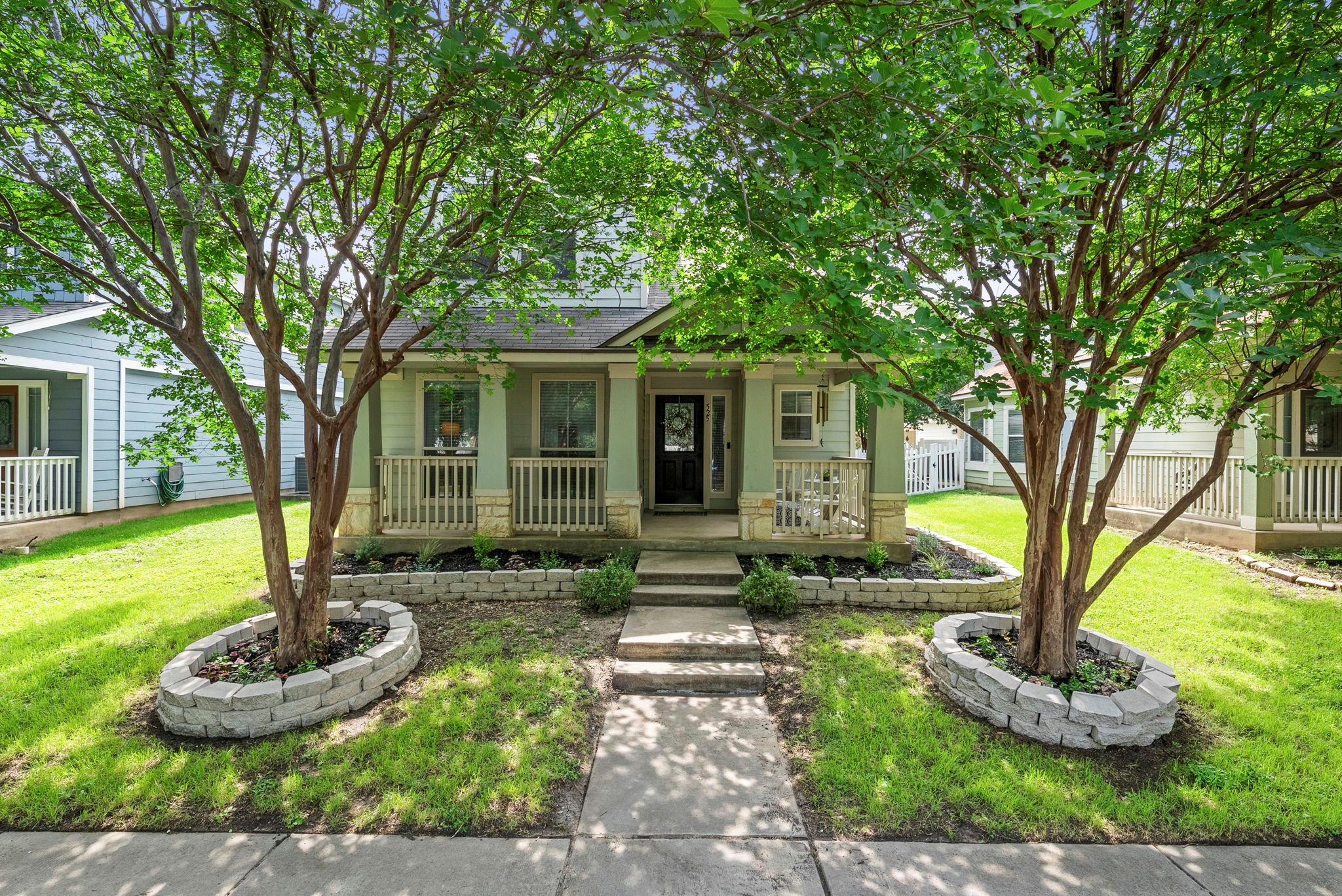 525 Rolling Oak DR