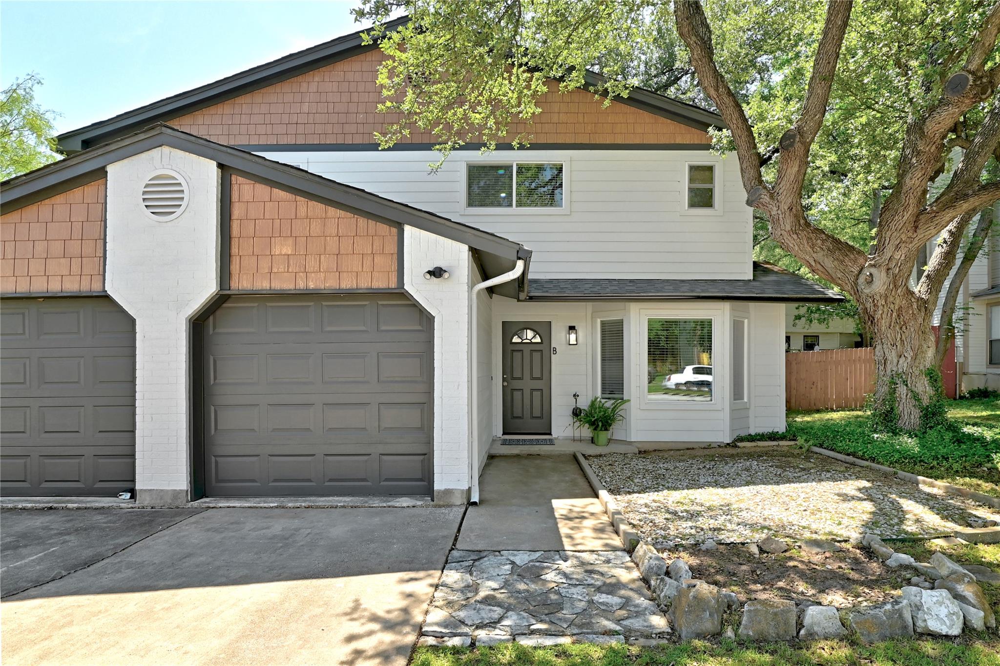 2105 Kirksey DR