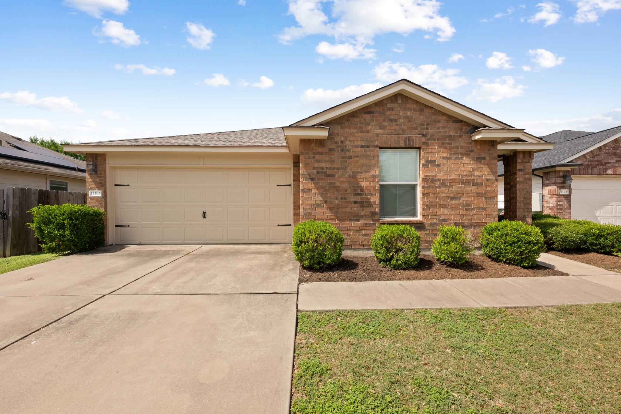 13305 Ring DR