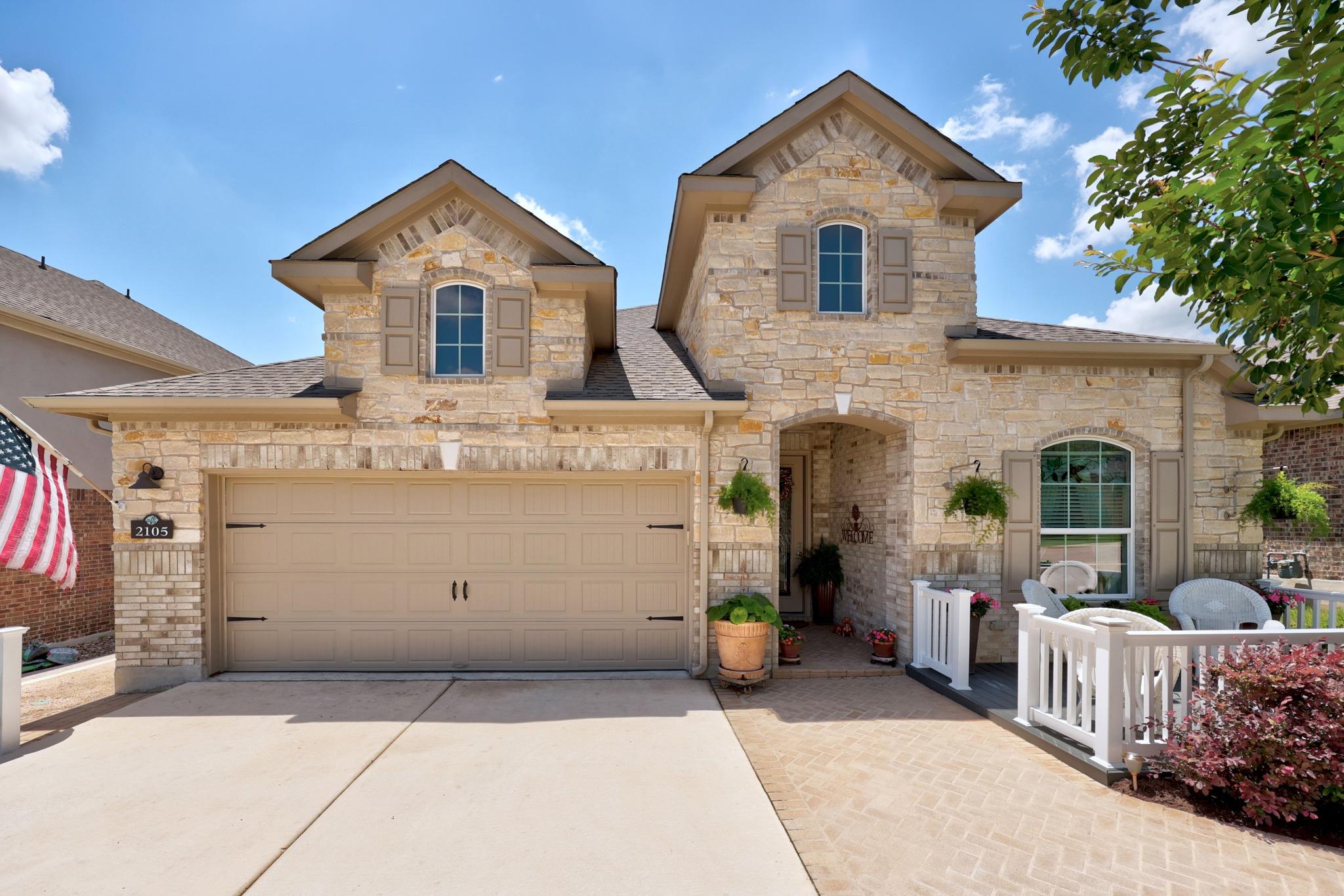 2105 Prairie Oaks DR
