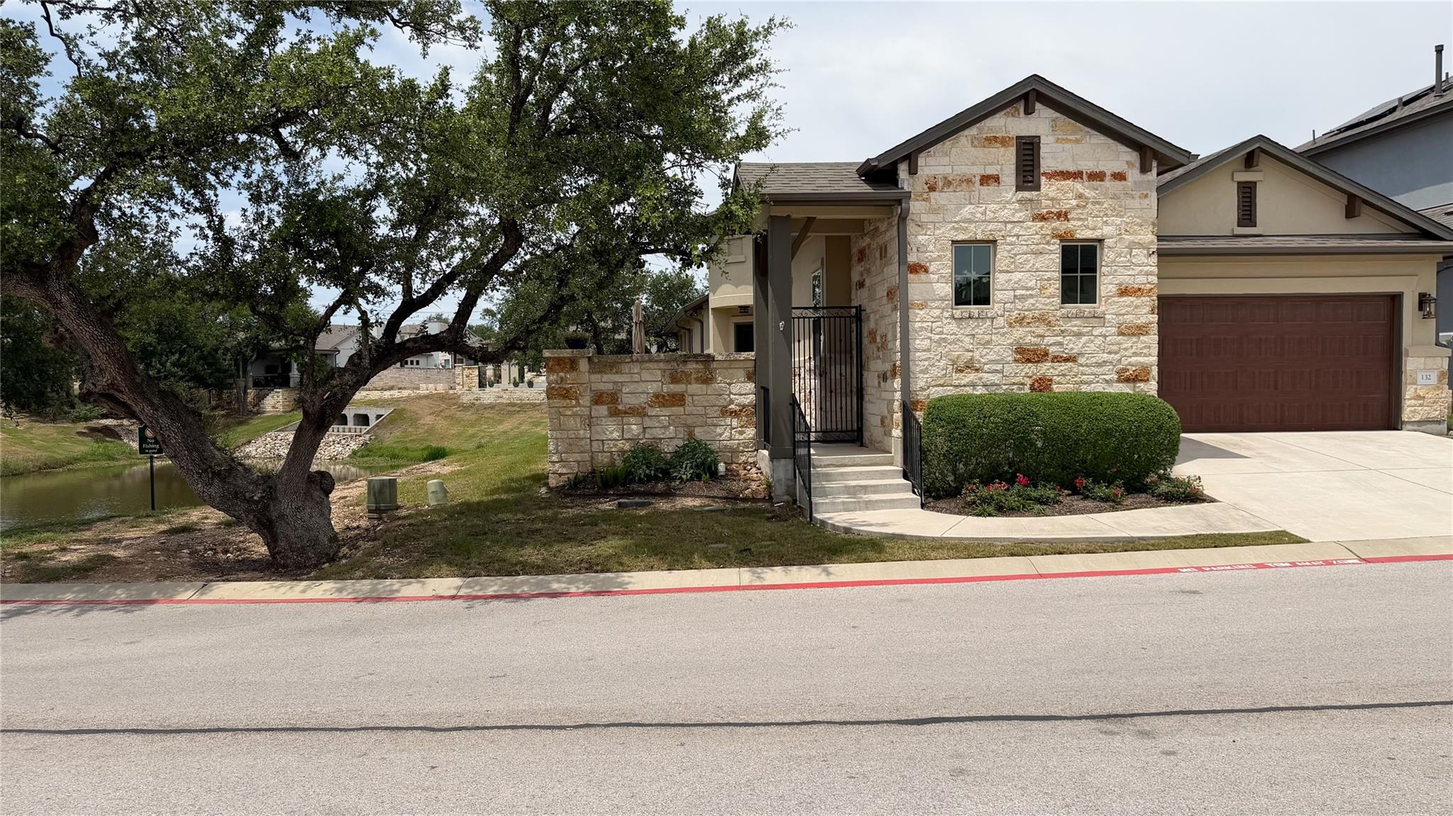 132 Mexican Olive DR