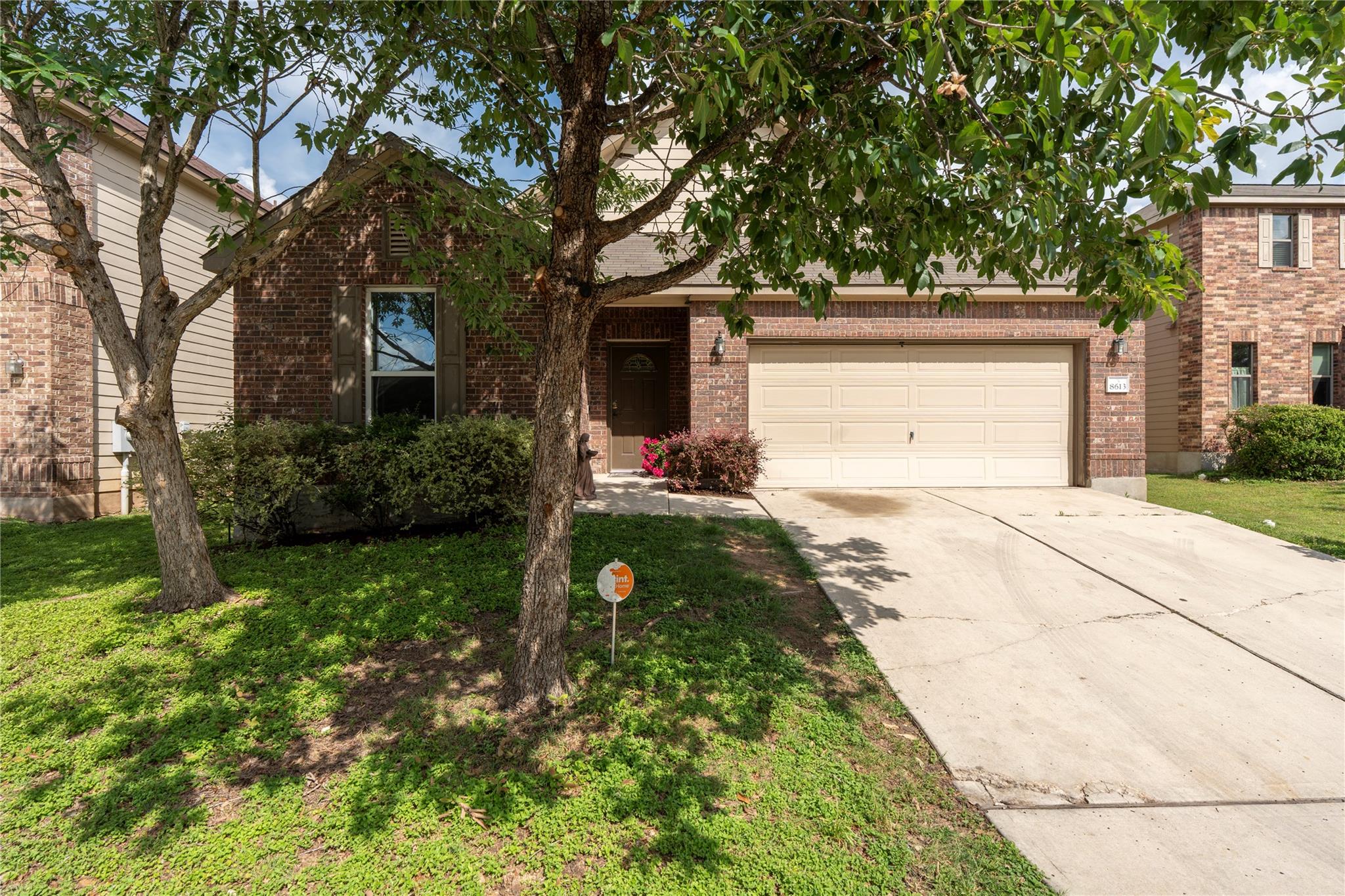 8613 Capitol View DR