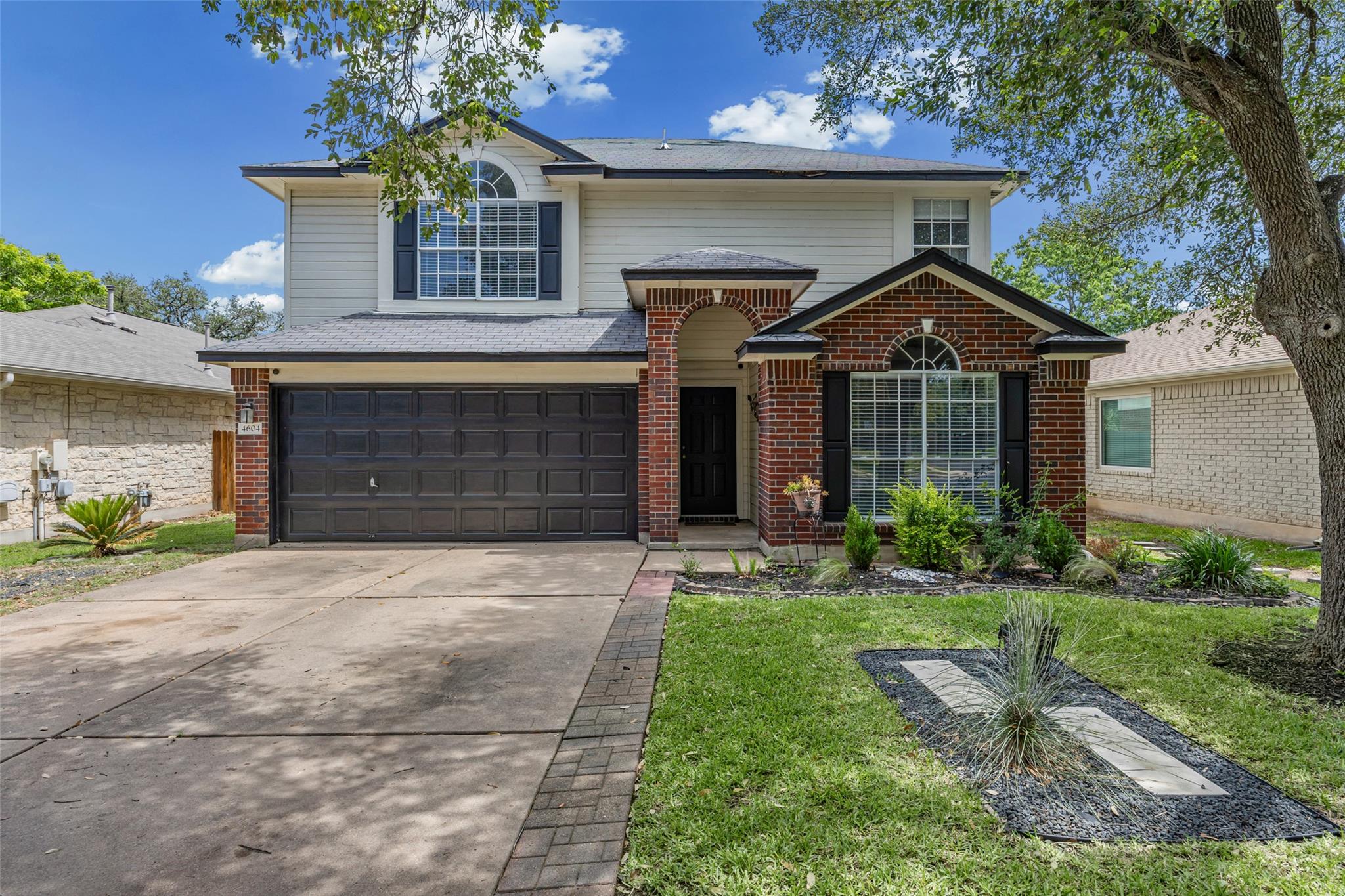 4604 Hoffman DR