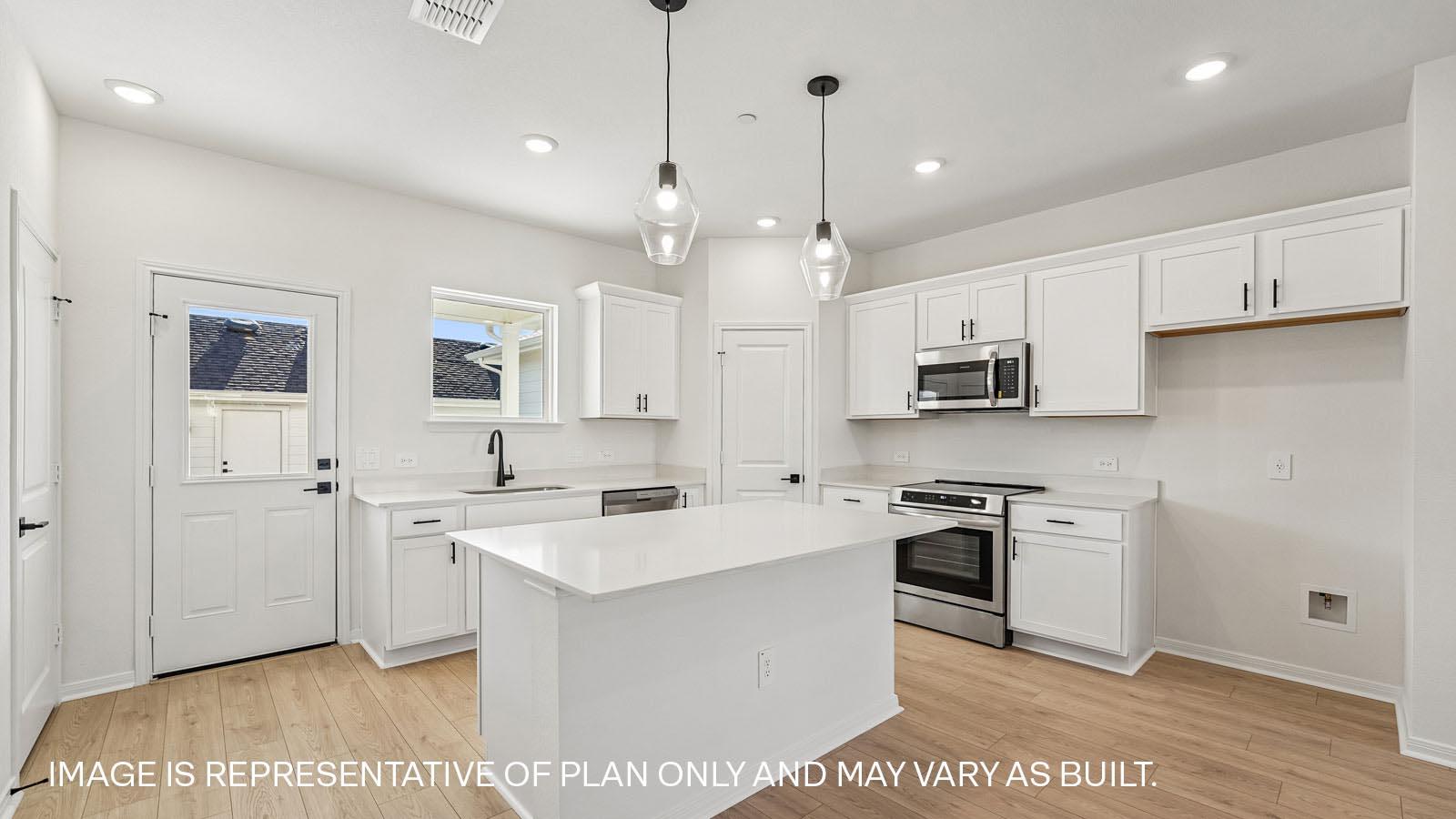 2553 Violet Theo LN
