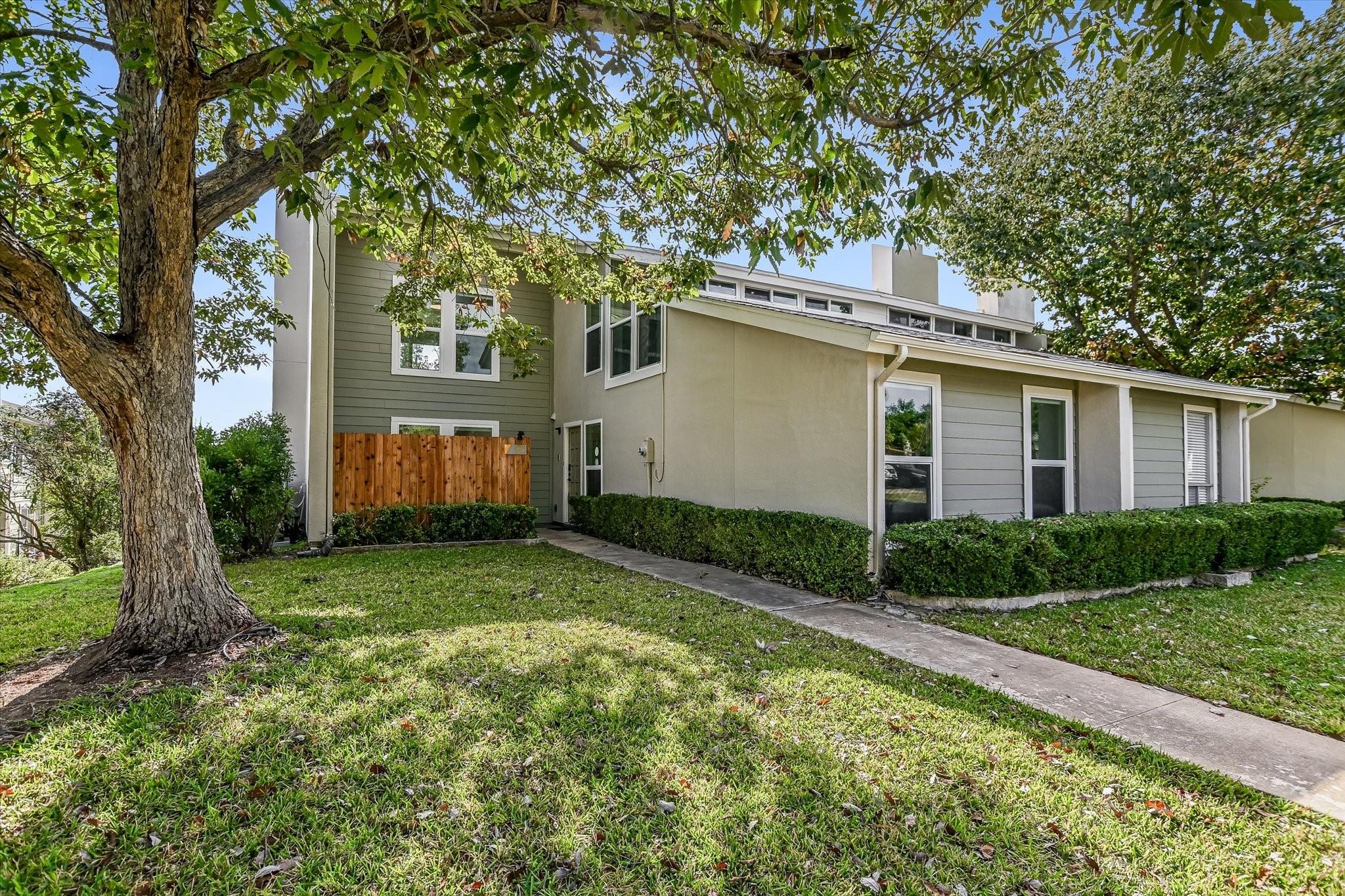 100 Lido CIR