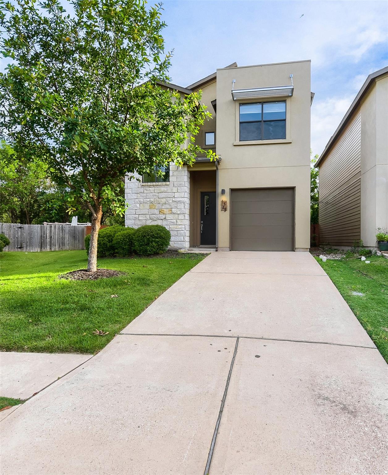 1123 Blair WAY