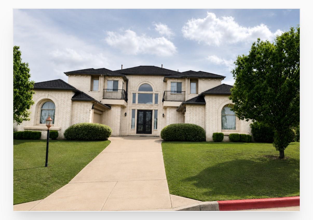 404 Aria DR