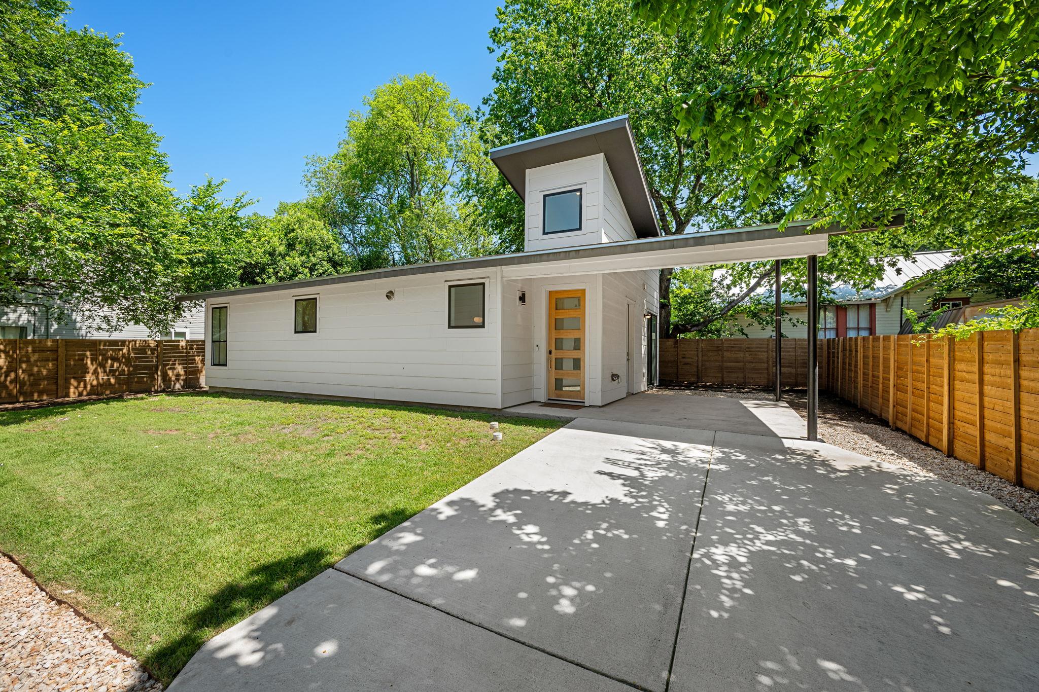 508 Capitol DR