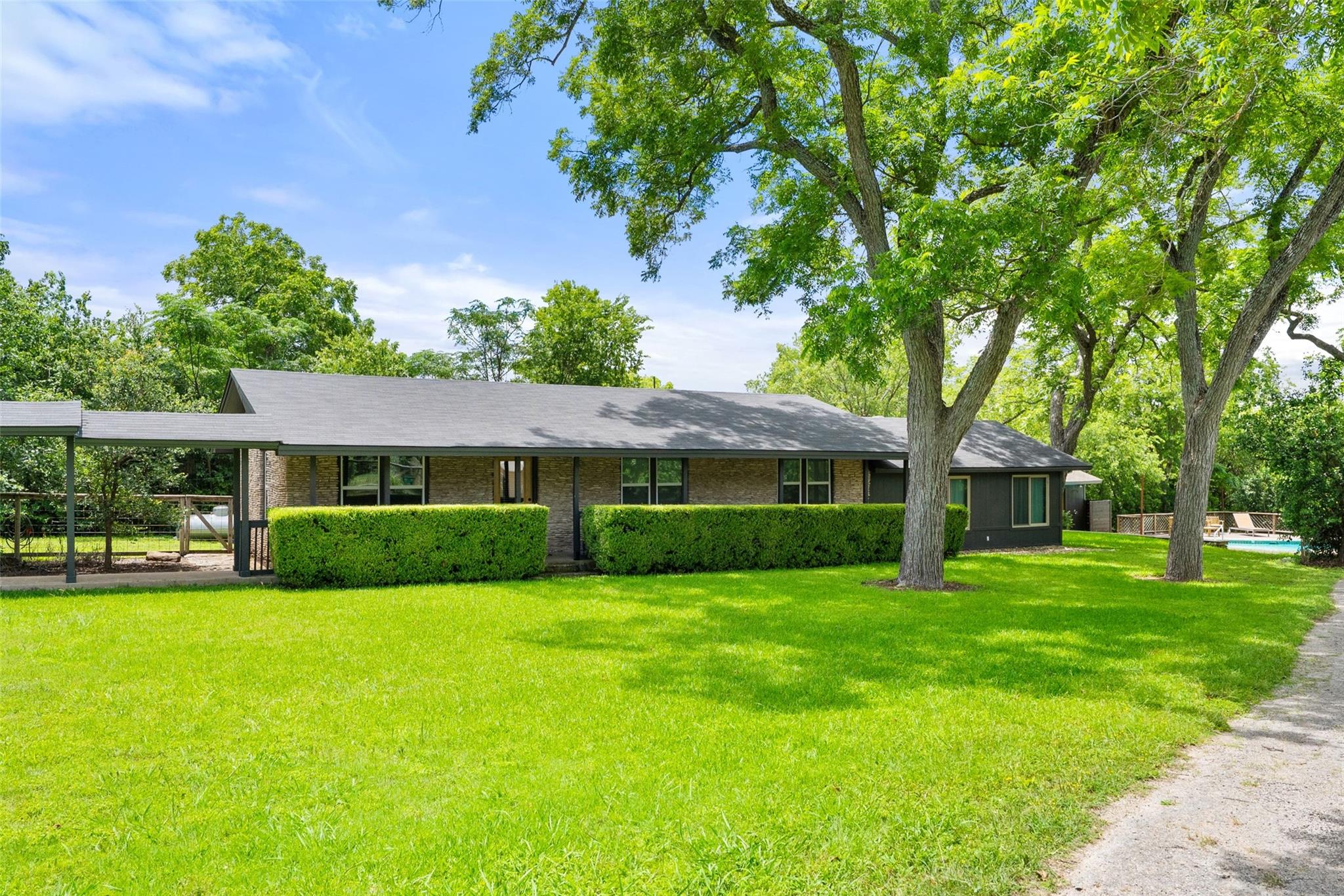 7511 Old Bee Caves RD