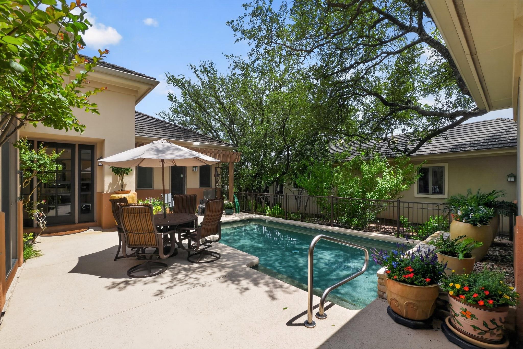 2305 Barton Creek BLVD