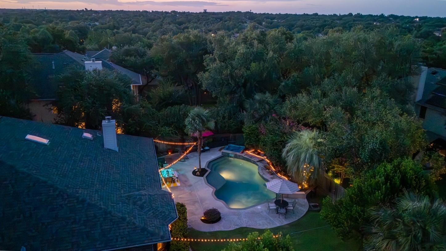 17213 Crescent Heights TRL