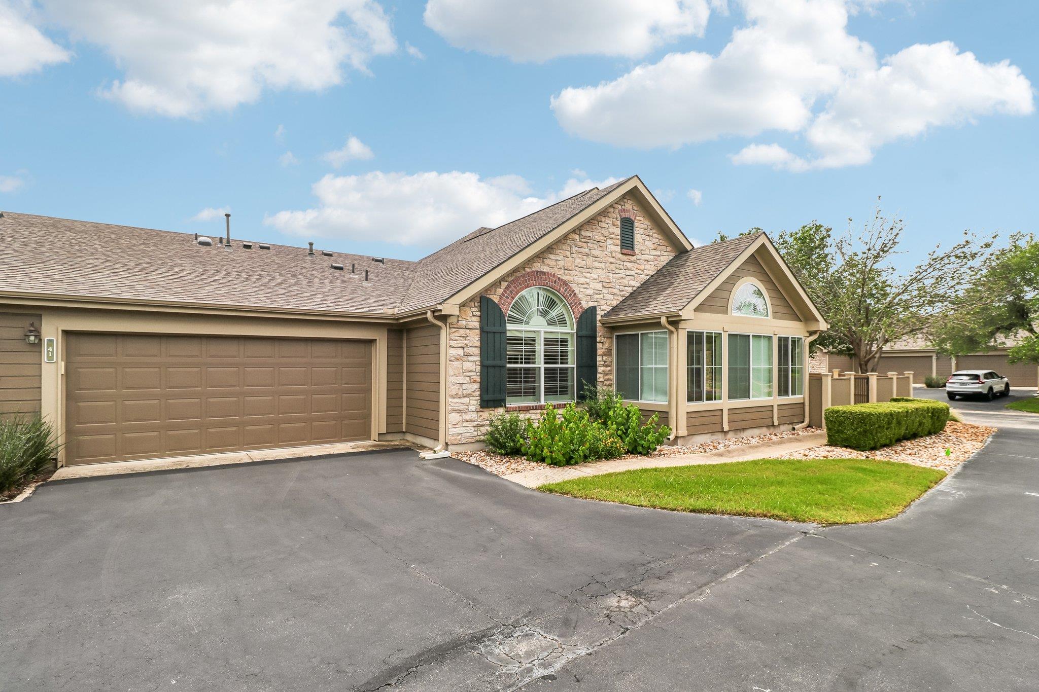 30 Wildwood DR