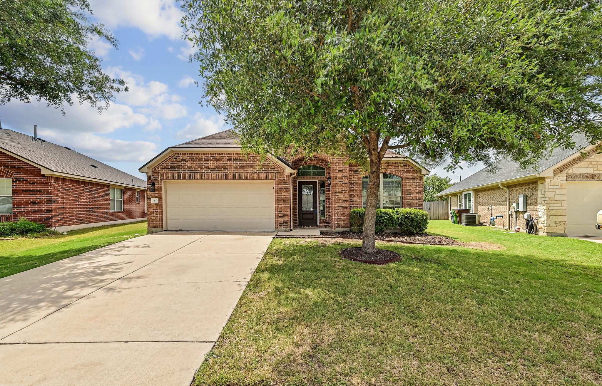 1441 Rainbow Parke DR