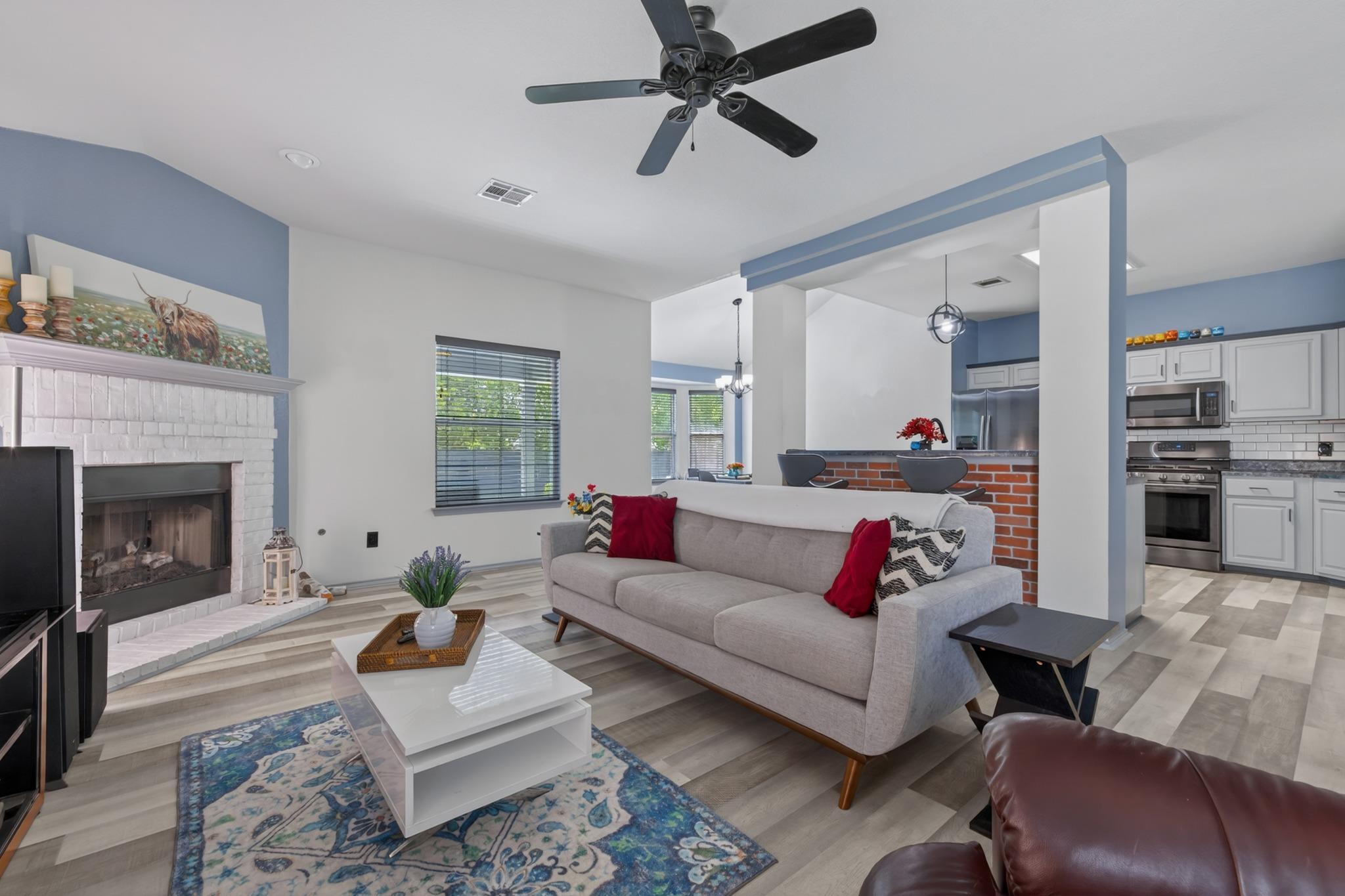 1504 Cora Marie DR