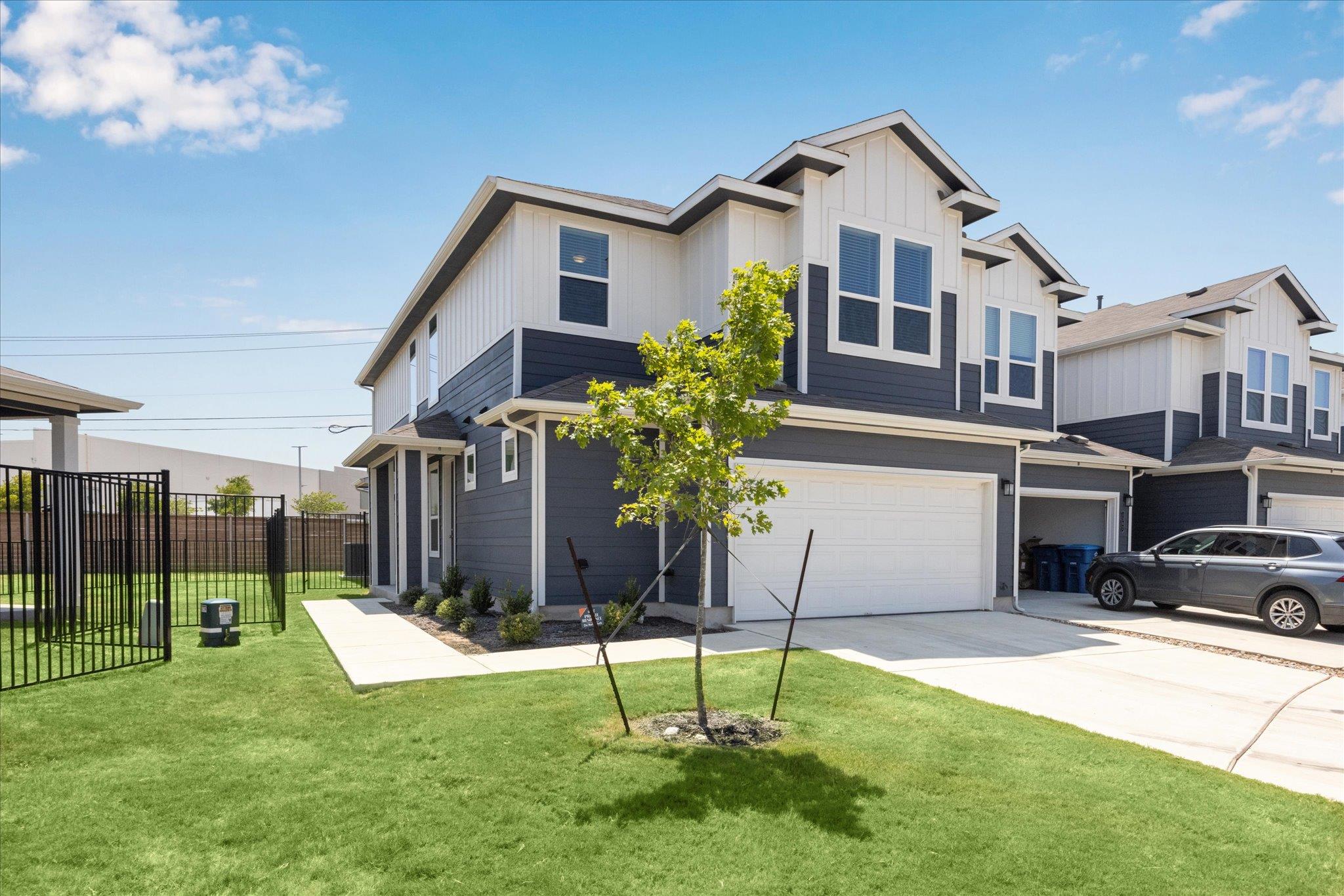 18909 Schultz LN