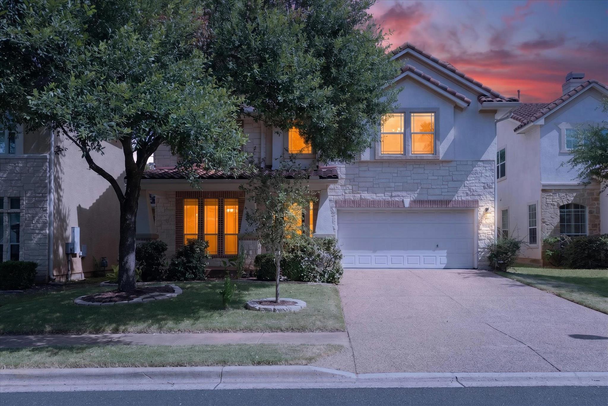 15324 Interlachen DR