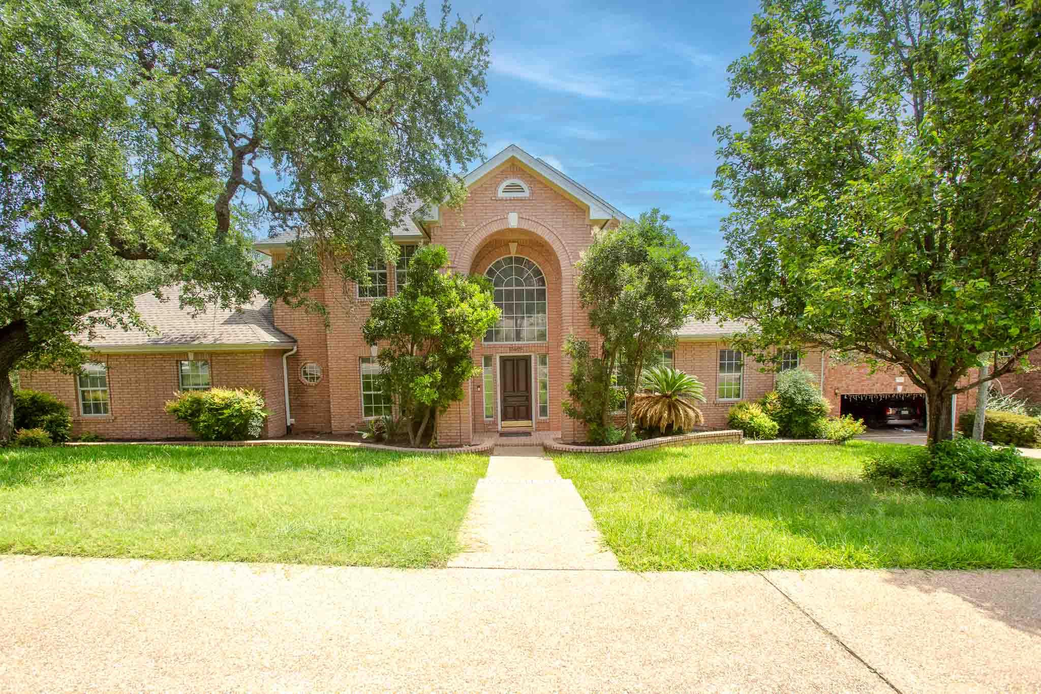 10609 Skyflower DR