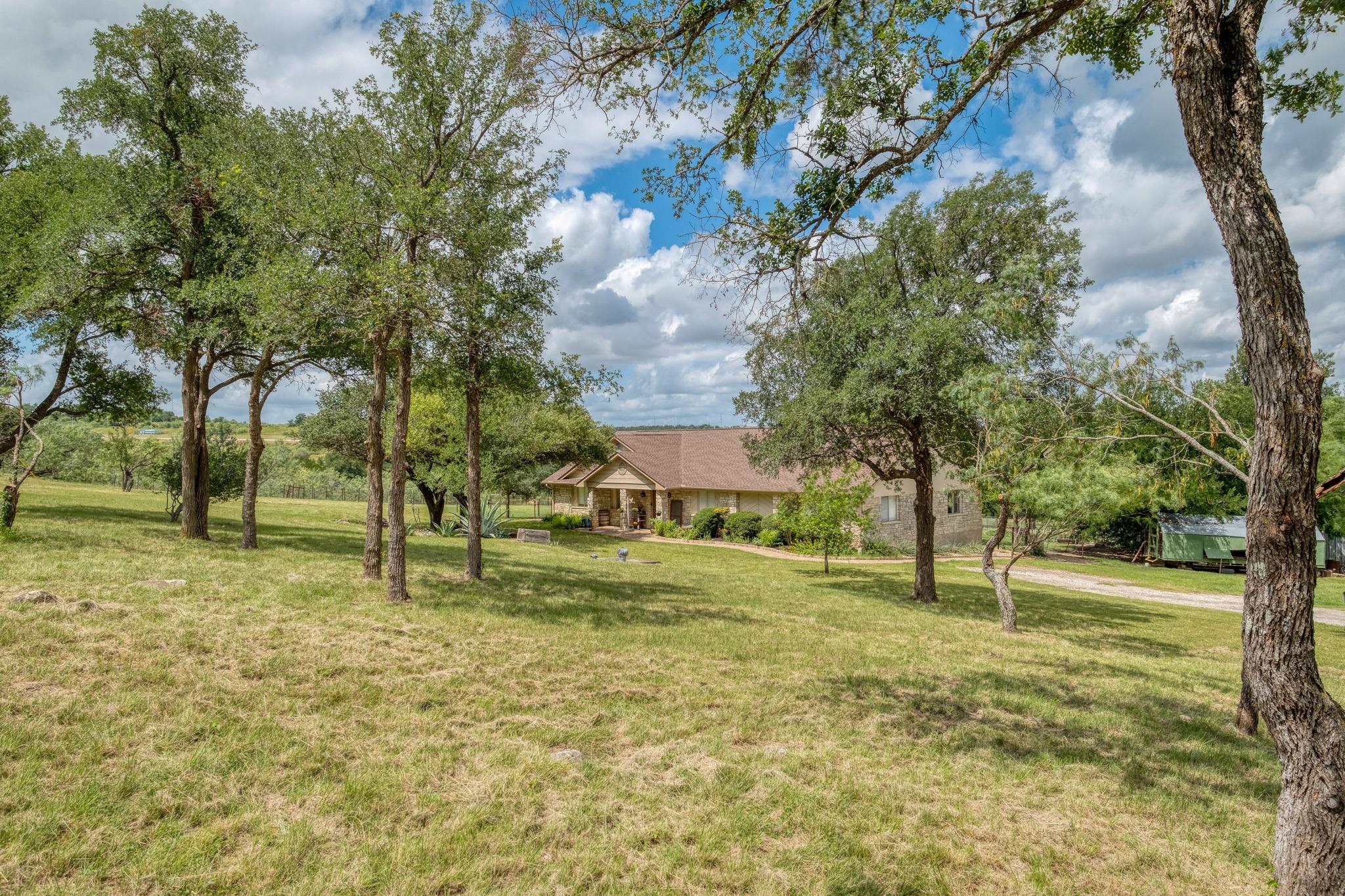 701 Berry LN