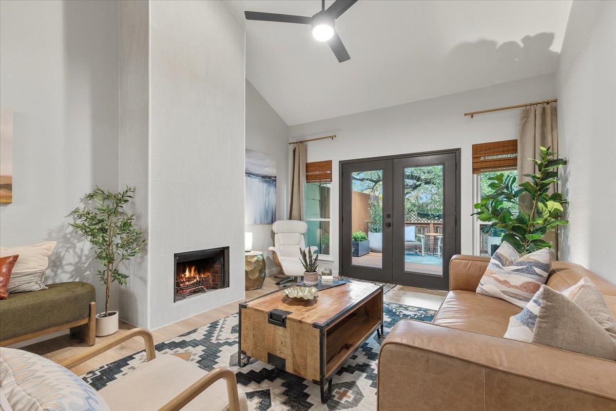 8001 Forest Mesa DR