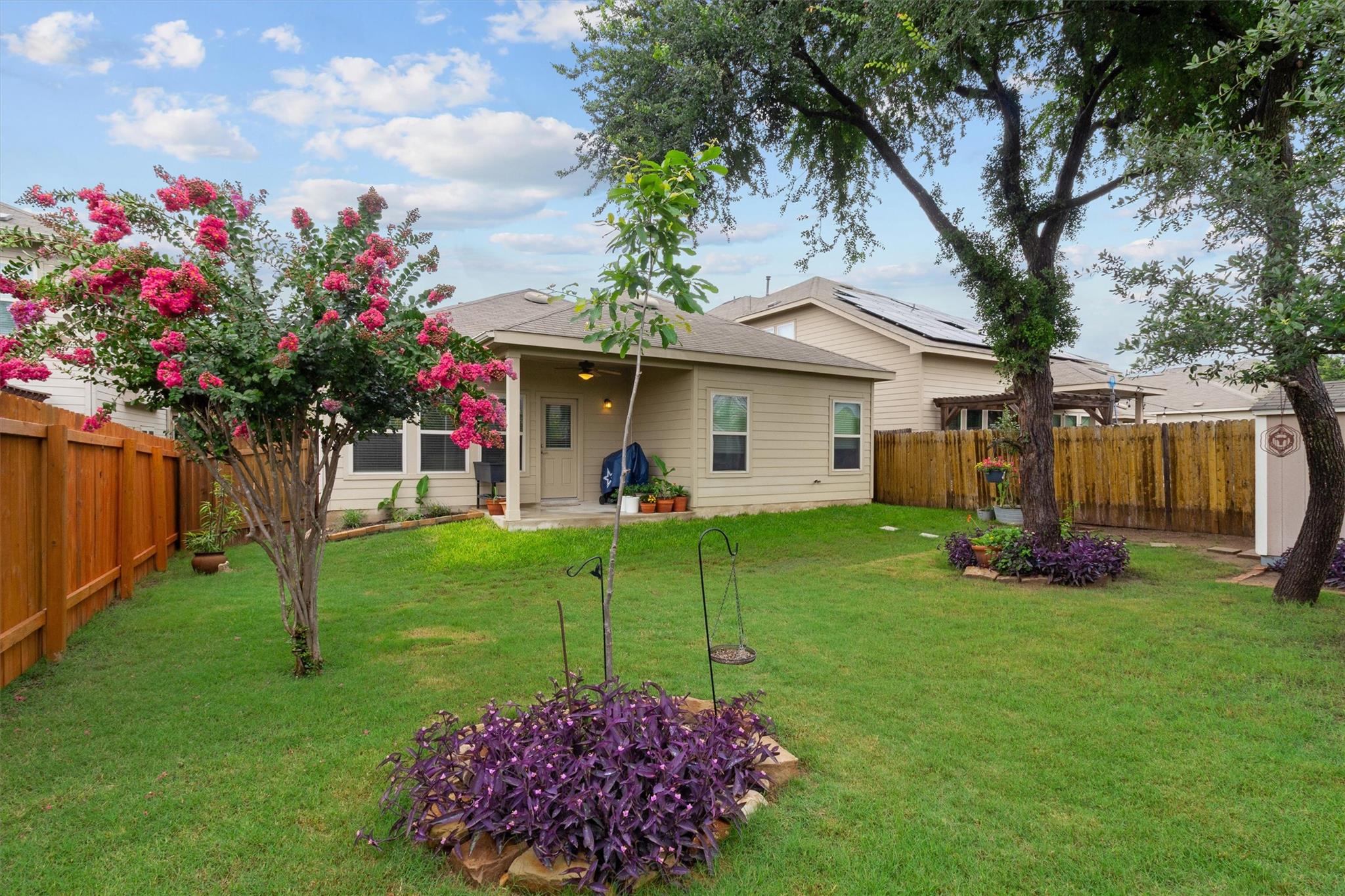 10413 Crescendo LN