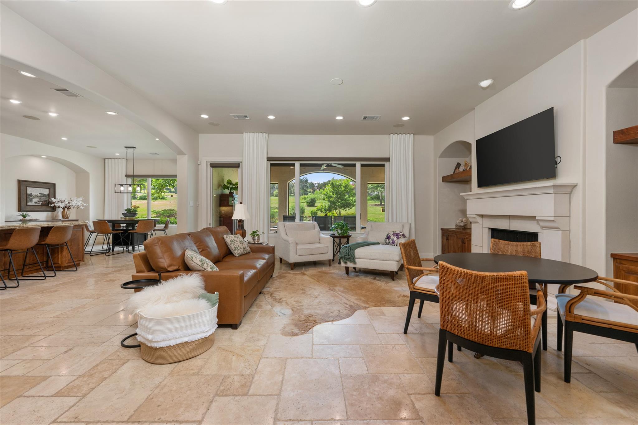 12 Borello DR