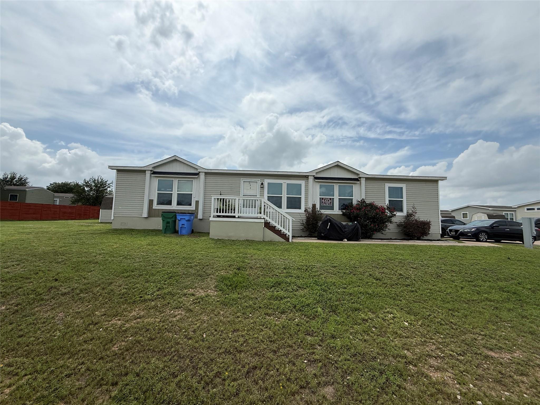 8113 Medrano PATH