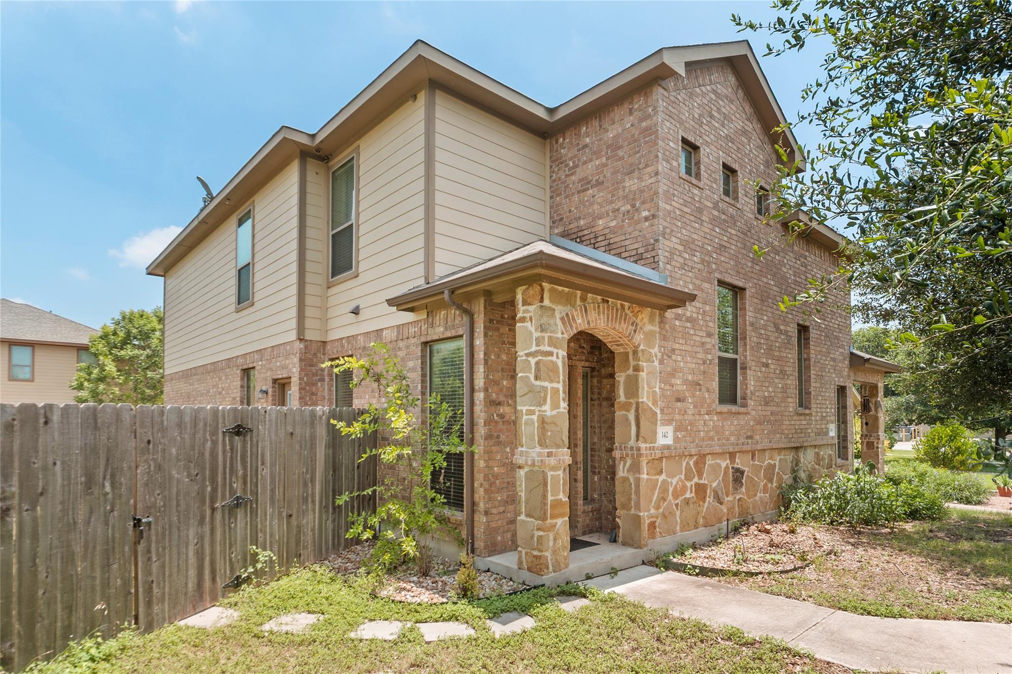 142 Sierra Rose LOOP