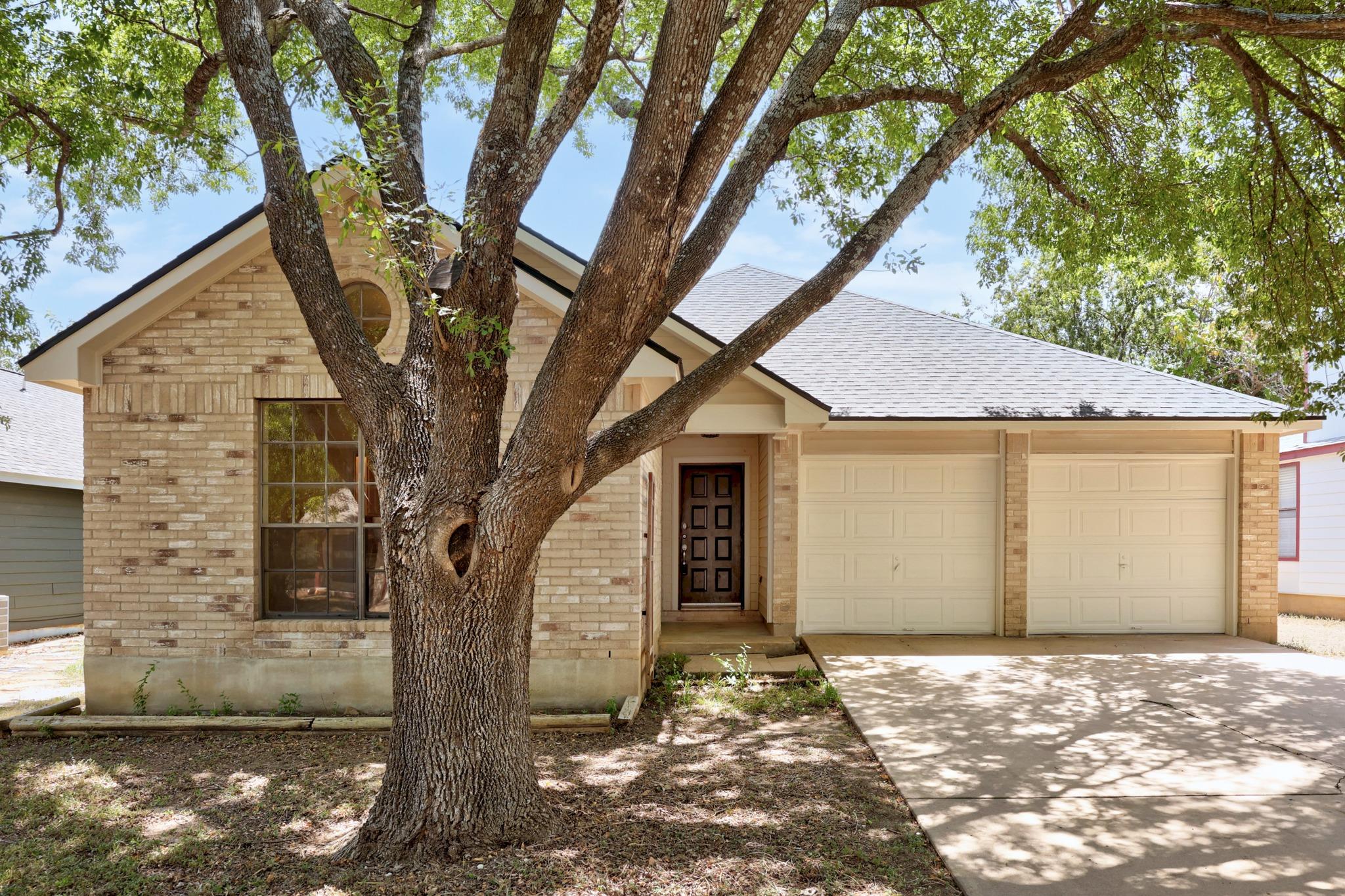 1511 Lantana Dr