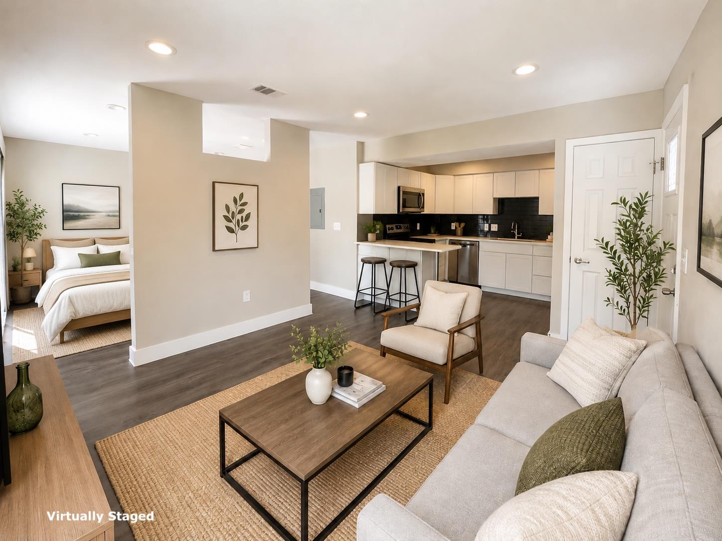 935 La Posada Dr