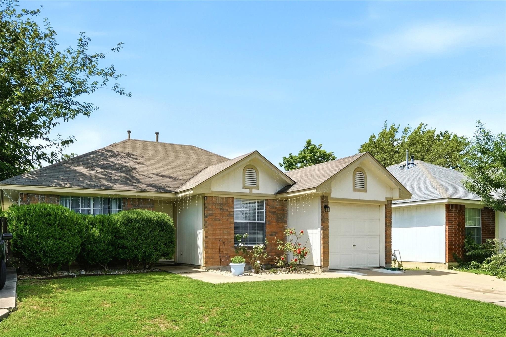 310 Raintree DR