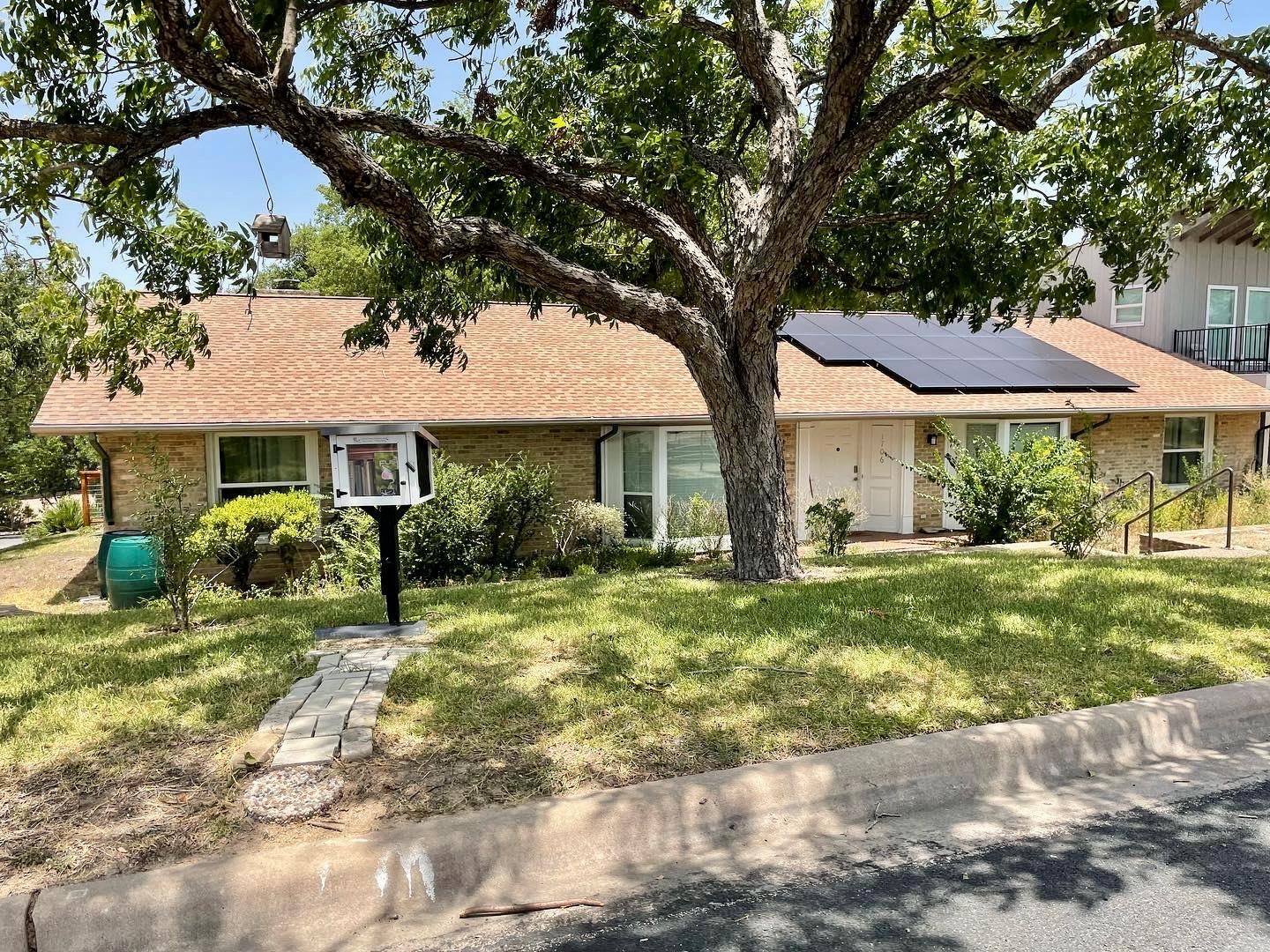 1706 Windoak DR