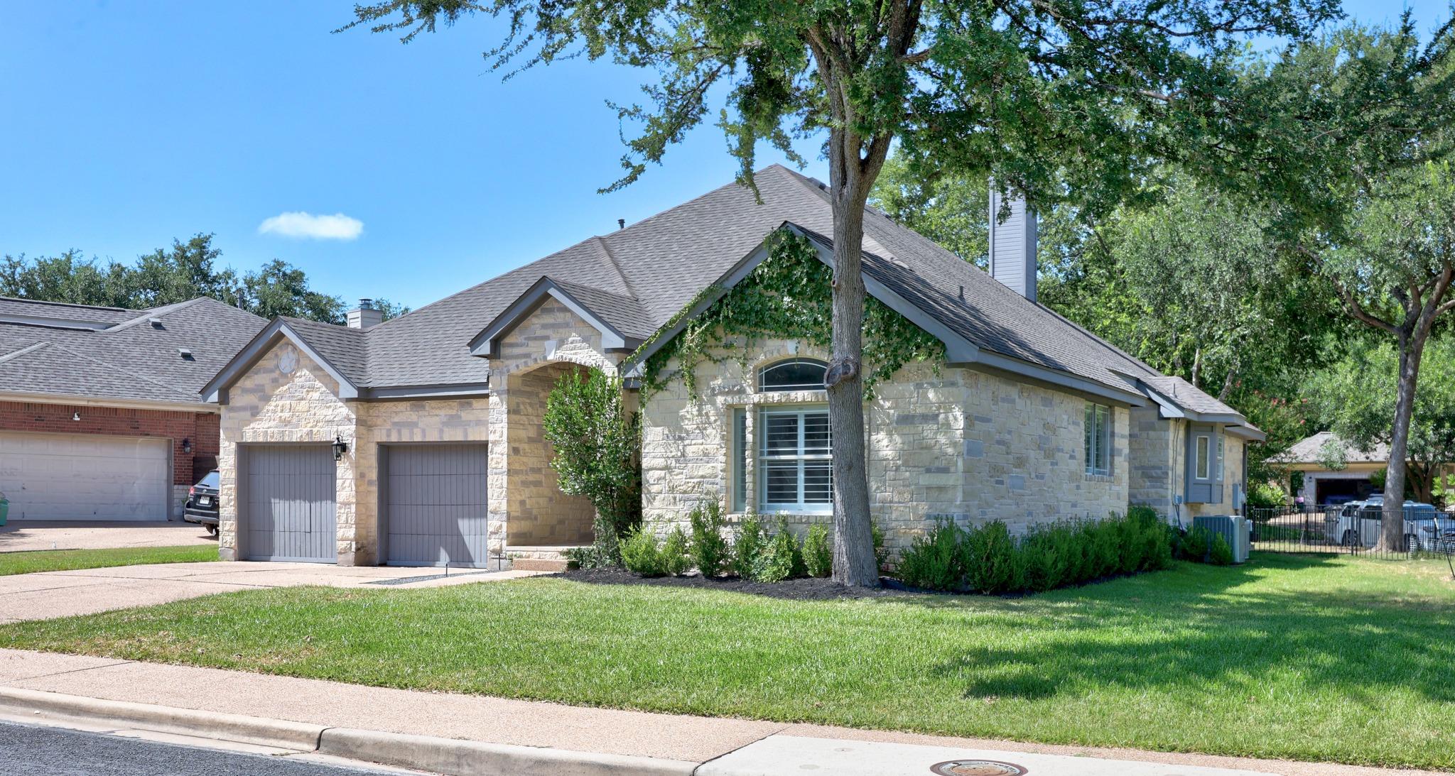 4801 Interlachen LN