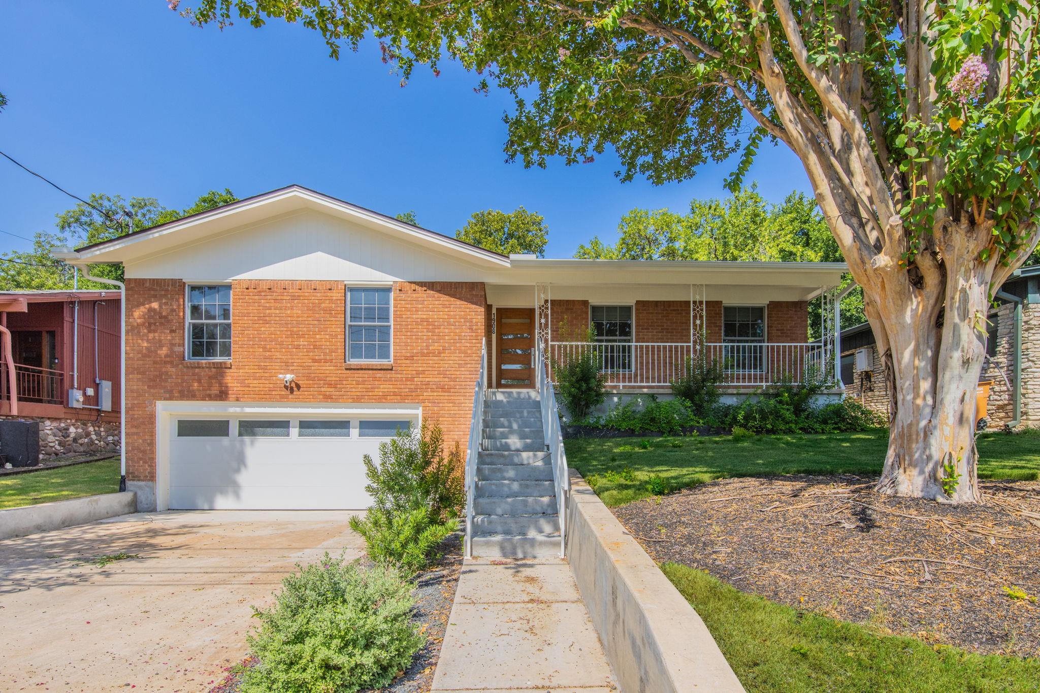 1908 Maple Ave