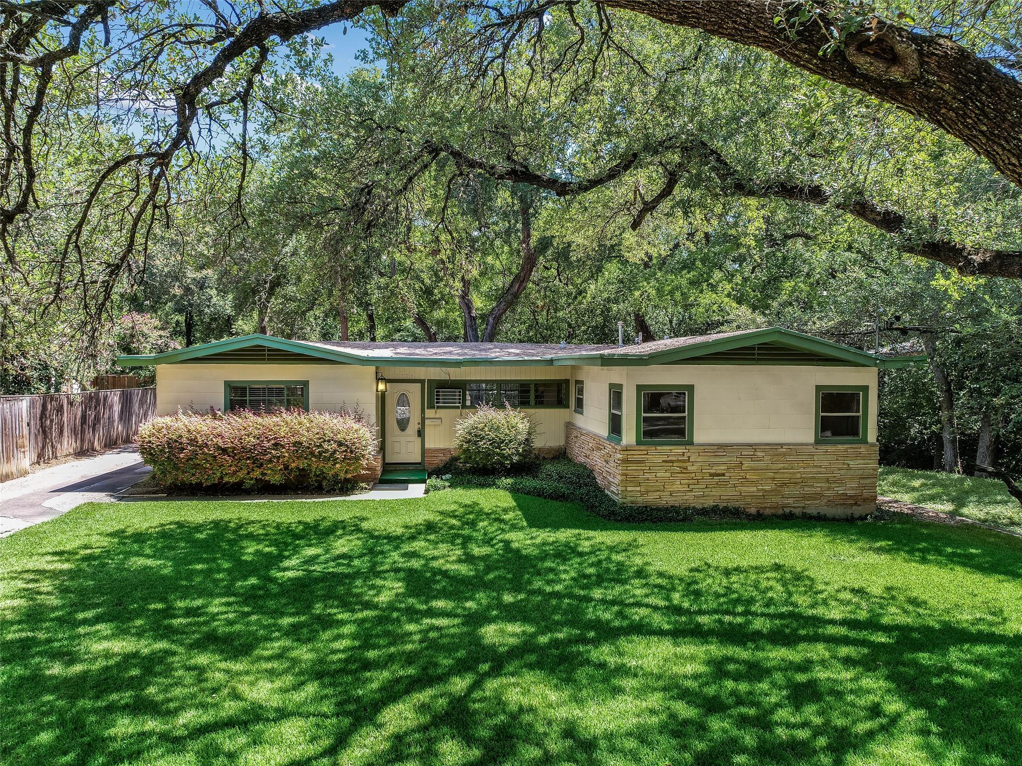 2004 Griswold LN