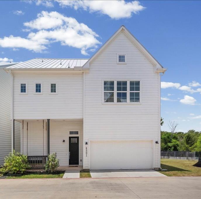 4501 Grassland DR