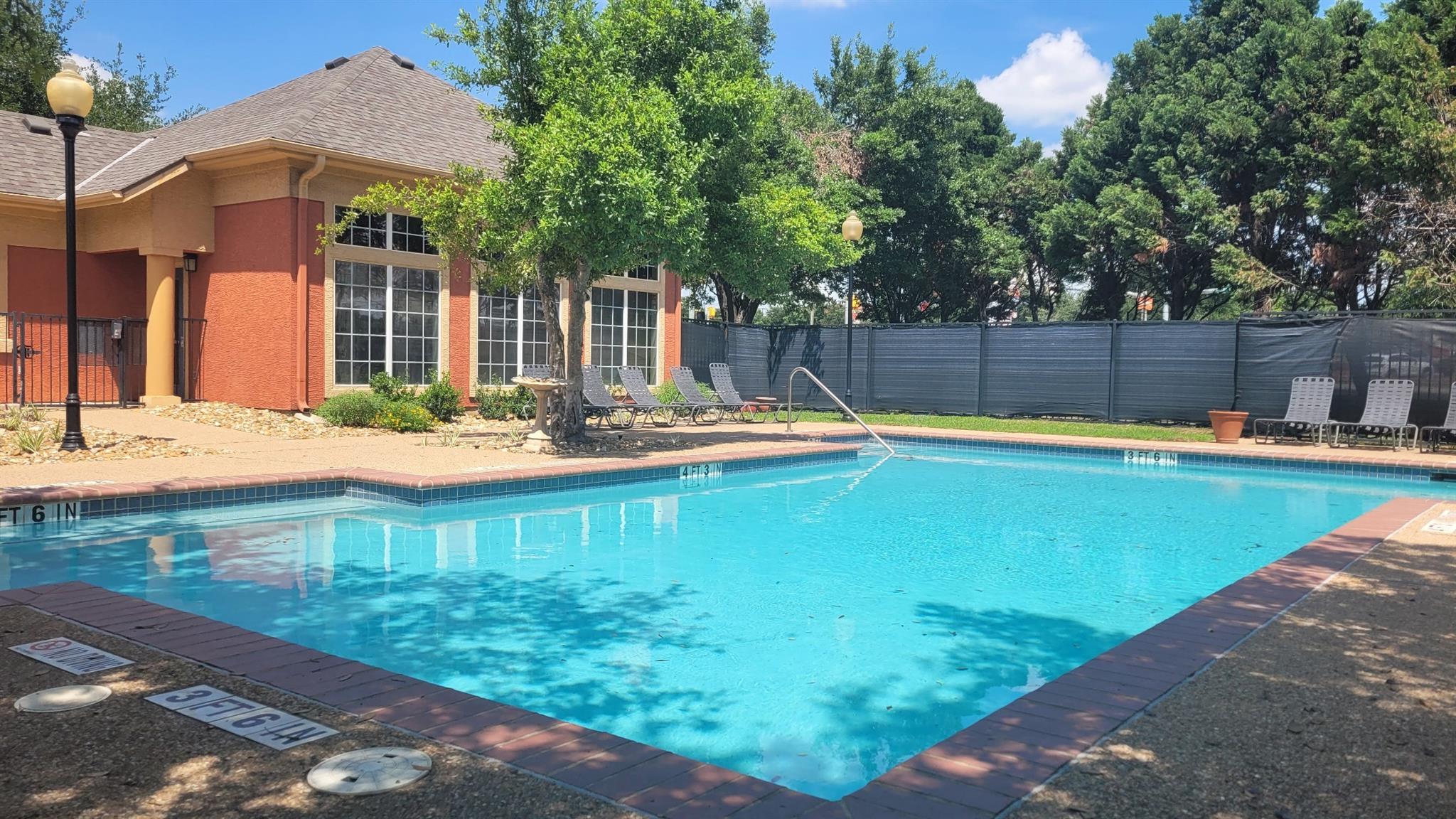 2900 Lakeline BLVD
