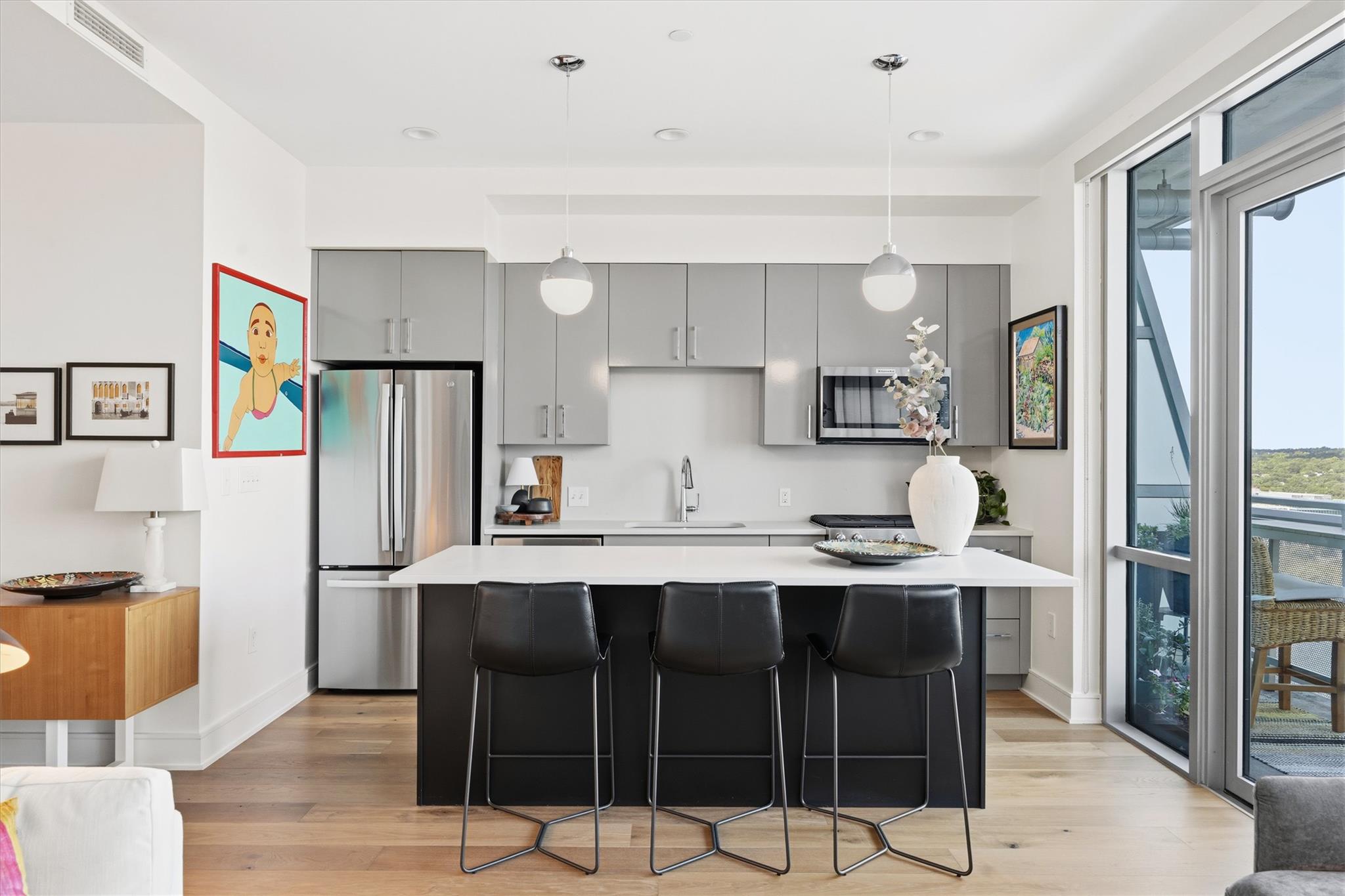 222 West Ave