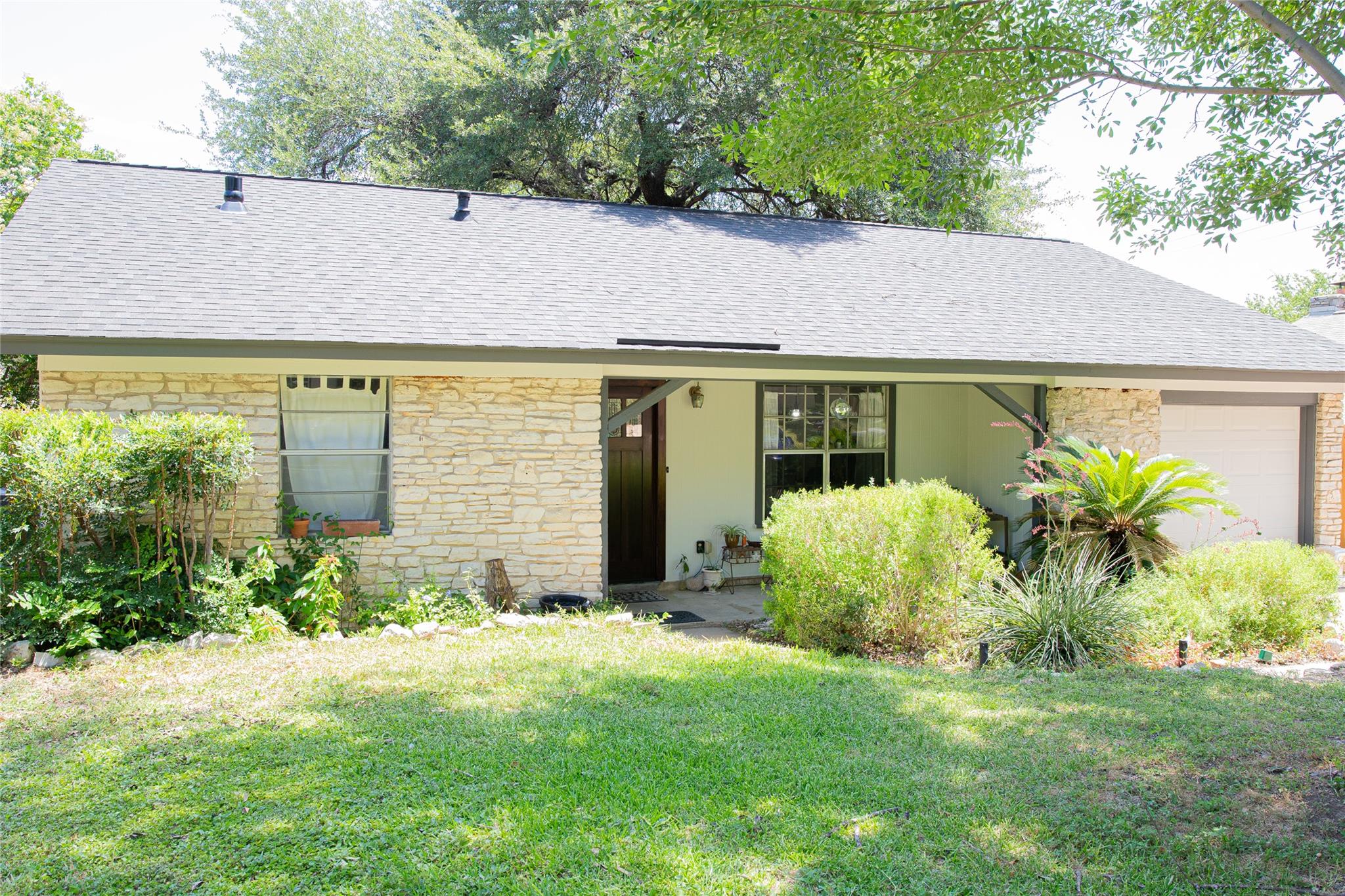902 Austin Highlands BLVD