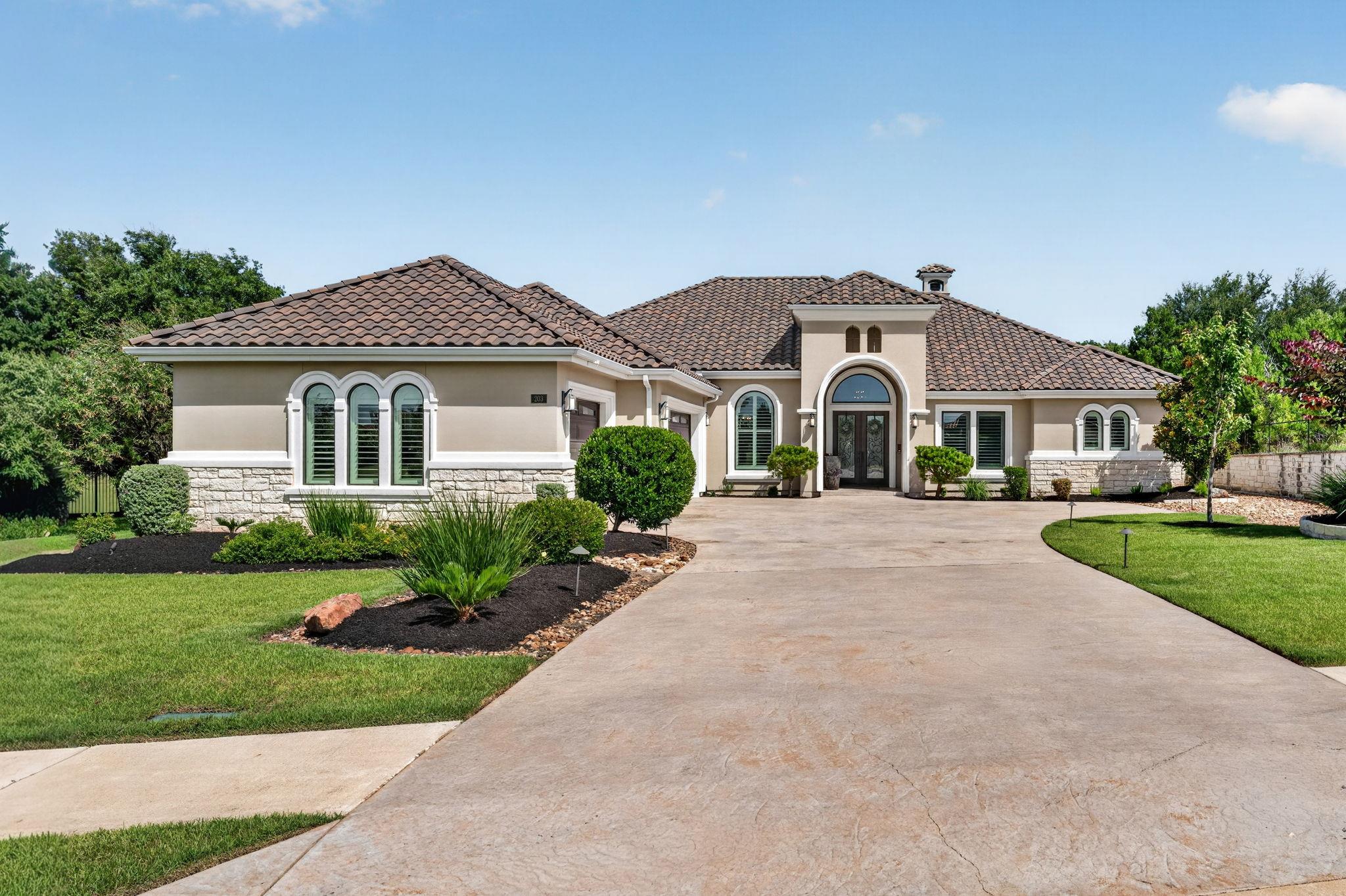 203 Golden Bear DR